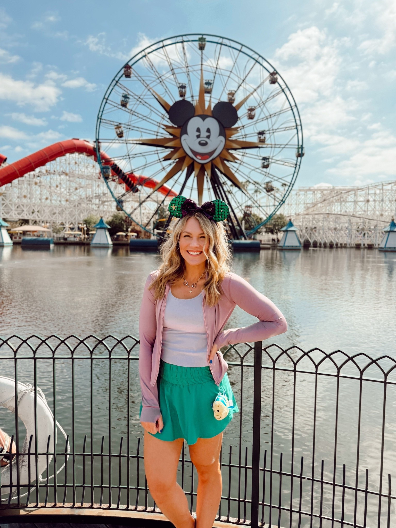life is the bubbles under the sea (and under the Ferris wheel) 🧜🏼‍♀️🫧

Obsessed with these athletic pieces from Amazon! I’m about to buy them in different colors so I can wear the same outfit without matching the little mermaid 😅

#LTKActive #LTKTravel