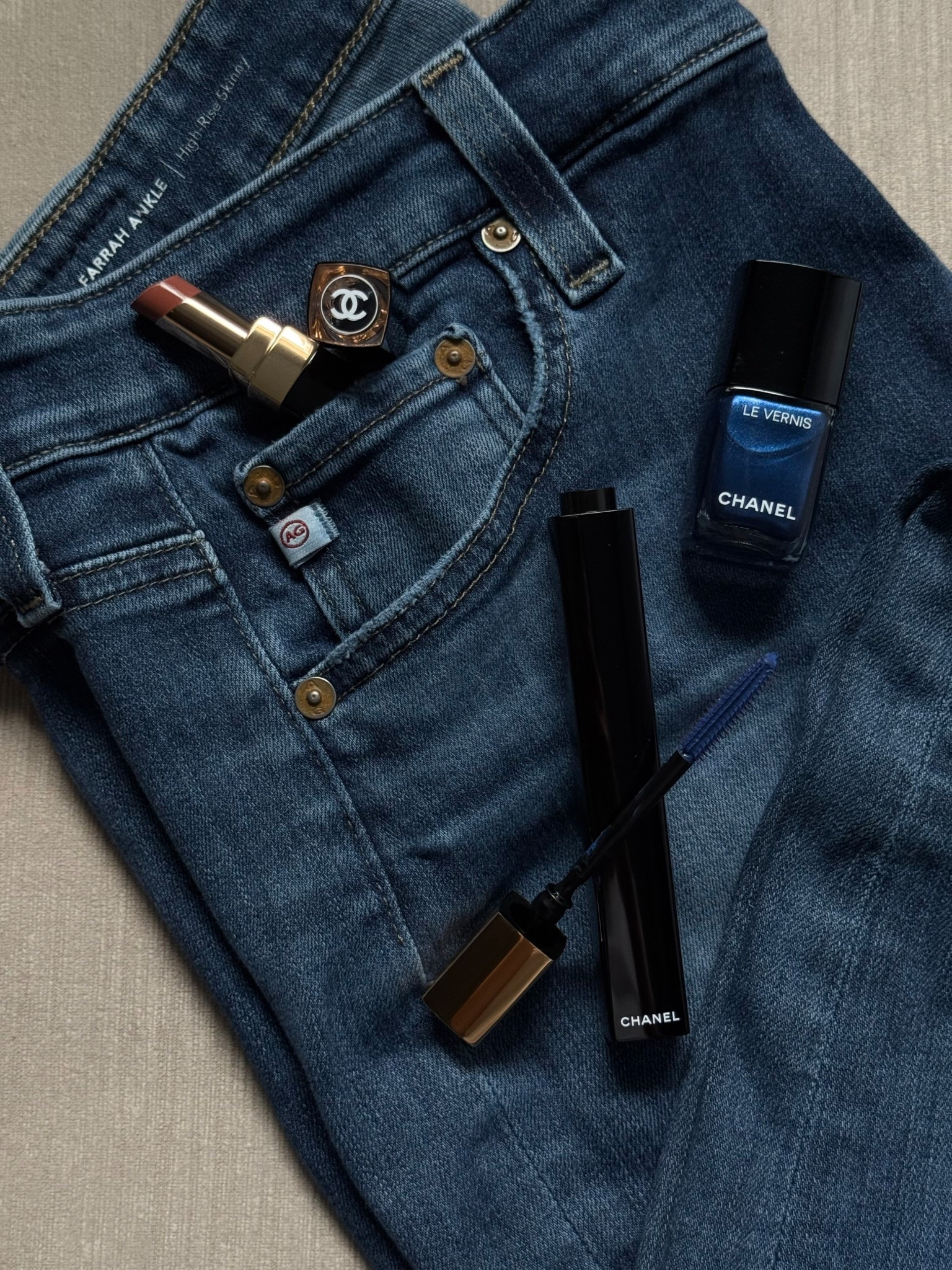Chanel Beauty Denim collection that just launched is so good!

As I already have a lot of makeup, I only got the Coco Flash lipstick in Washed Beige, Noir Allure mascara in Indigo, and the nail polish in Legende as a gift. 

#LTKBeauty