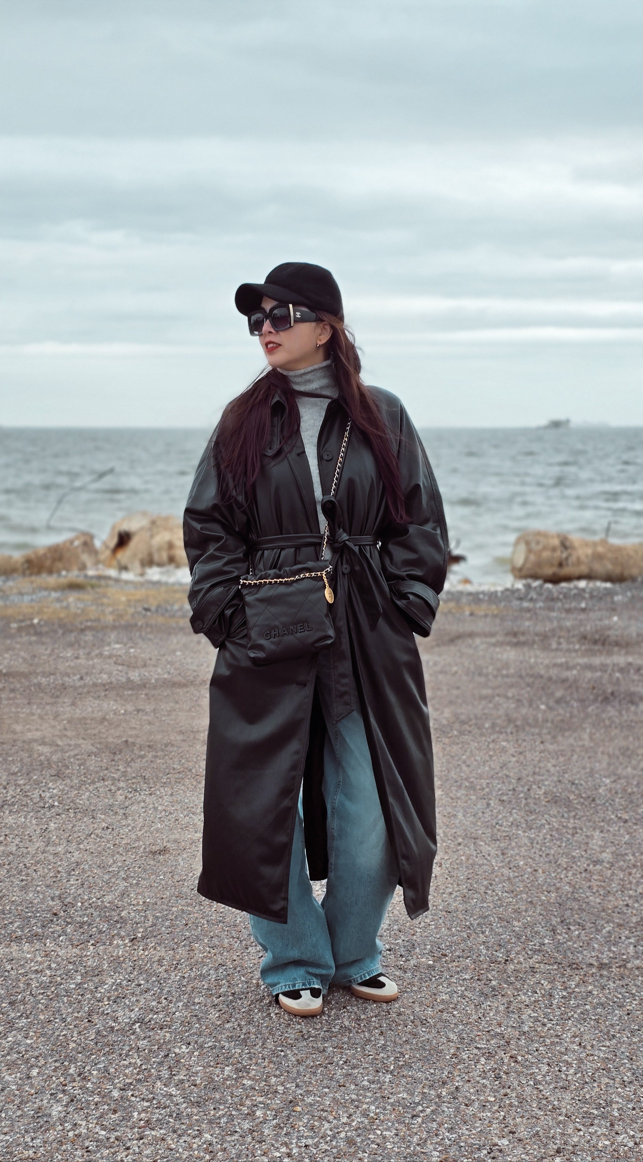 Casual day with leather and jeans #ltkootd#ltkcasual

#LTKSaleAlert #LTKMostLoved #LTKOver40