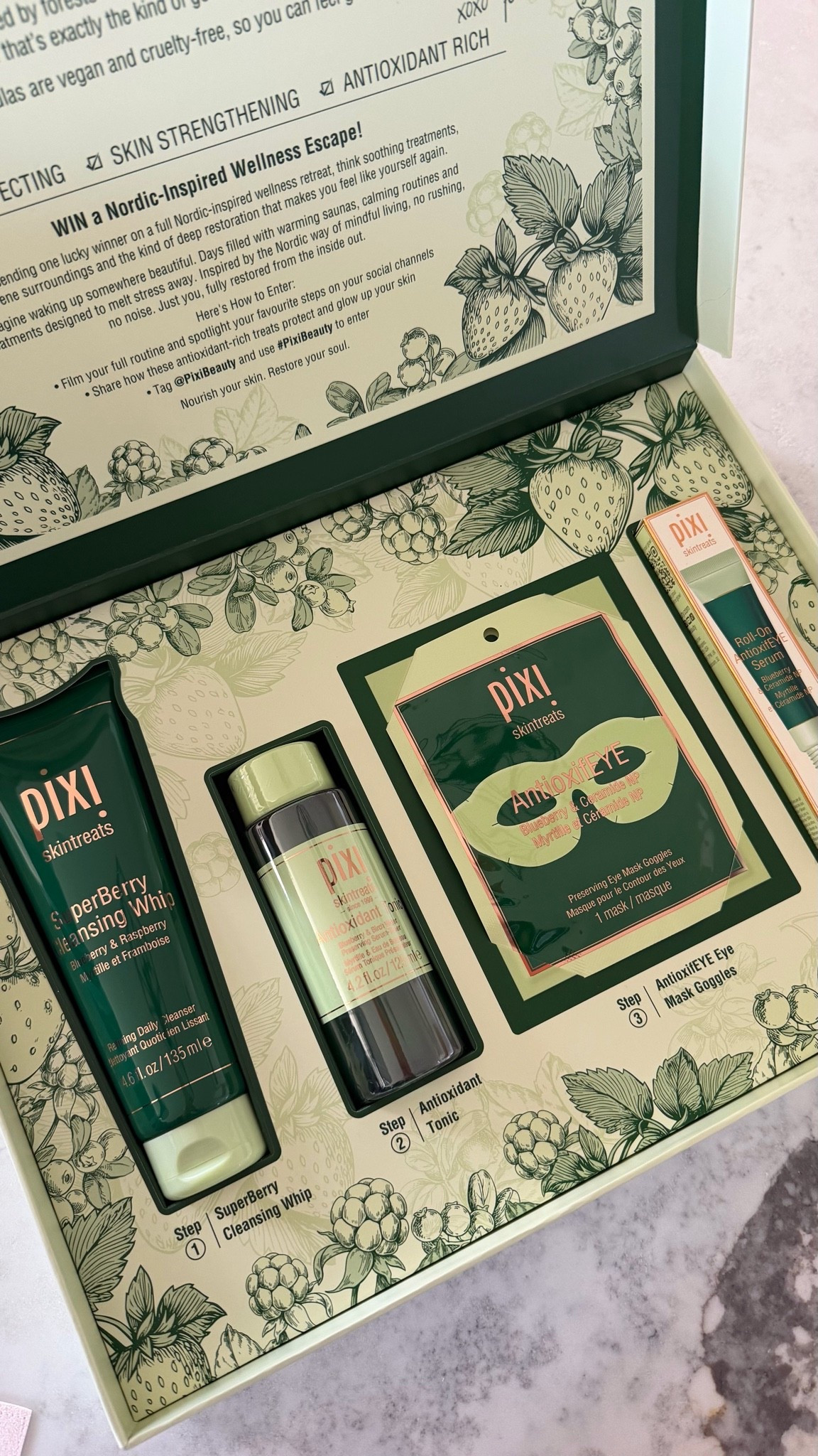 Pixi Beauty - Antioxidant Rich

#LTKBeauty