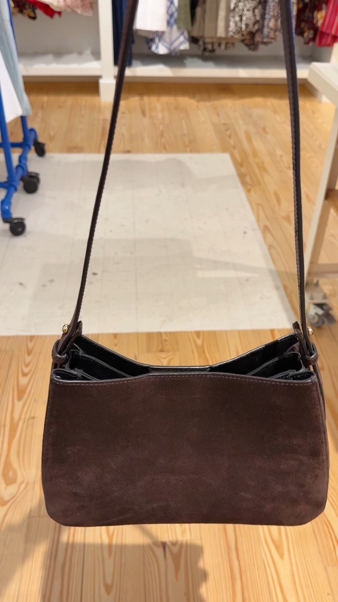 Madewell Insider Sale! 25% off everything when you sign in with your email address. 

Isn’t this suede bag beautiful to wear with fall outfits?! Love the rich brown color and all of the compartments. Such a great size for everyday wear and available in a few different colors. Great for workwear and travel outfits too.

#LTKSaleAlert #LTKWorkwear #LTKTravel