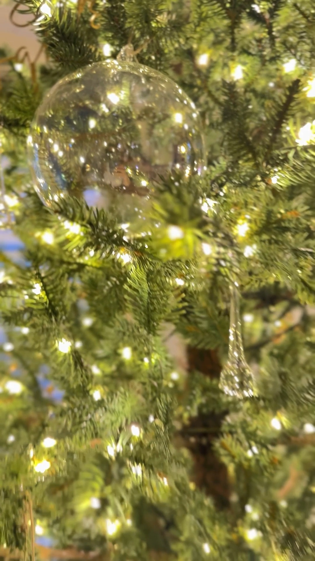 El árbol que me hace feliz este año 

#LTKdayinmylife #LTKCyberWeek #LTKGiftGuide