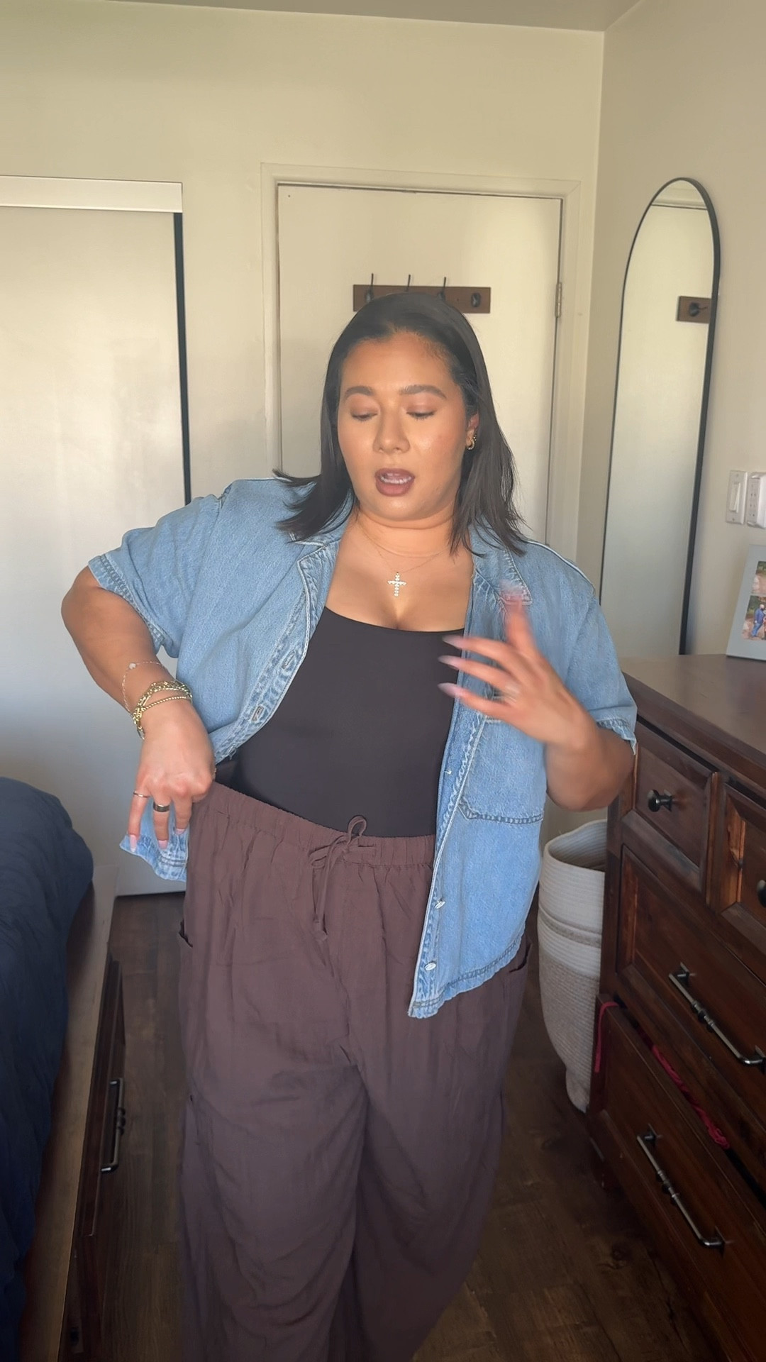 Easy outfits that fit real bodies.

just a midsize mama whose body changed after having kids & love easy outfits that are comfy, casual, effortless, and fit my real life. 

Denim top - large / runs big/ super comfortable 
Tank top/ large / tts 
Pants / xl/ run big / oversized fit / super comfortable 

Easy outfits , casual outfits , mom outfit ideas , midsize fashion , midsize outfits , curvy fashion , affordable fashion 


#LTKMidsize #LTKootd #LTKmomlife

#LTKmomlife #LTKootd #LTKMidsize

#LTKMidsize #LTKootd #LTKSpringSale