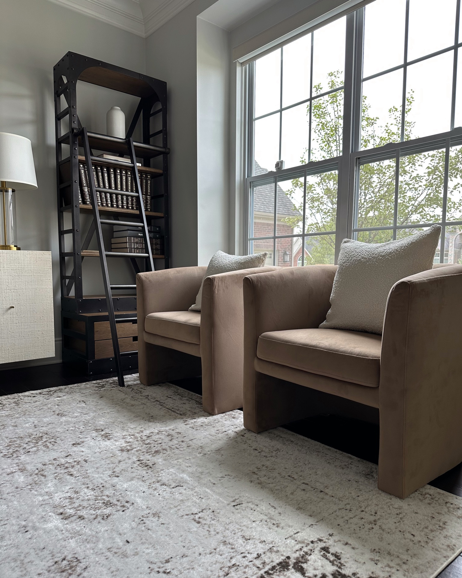 Office chairs 
Home decor | 

#LTKhome