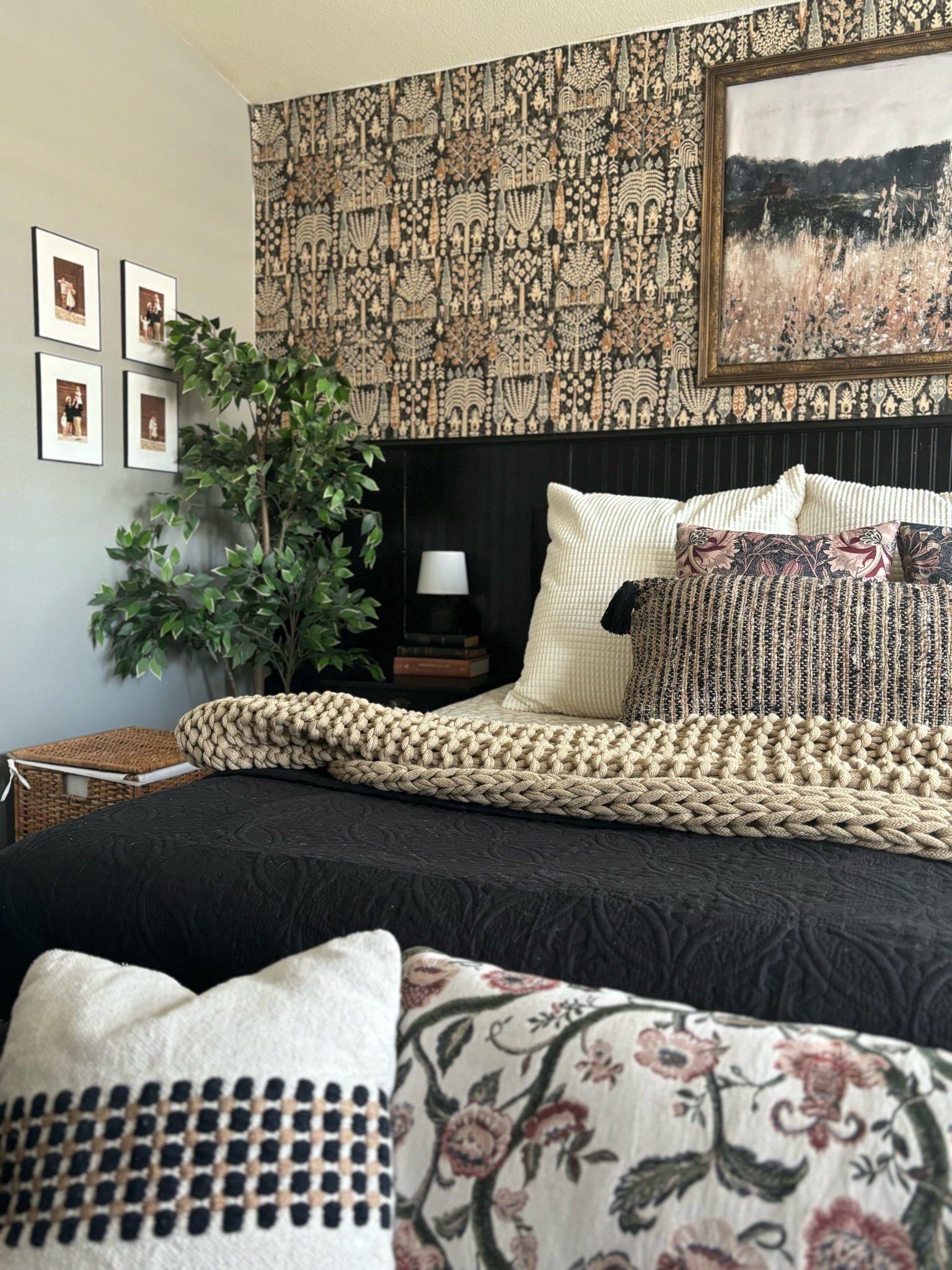 Spring Bedding Refresh! I love the new patterned sheets and the textured quilt 😍😍

#LTKhome #LTKsalealert #LTKfindsunder50