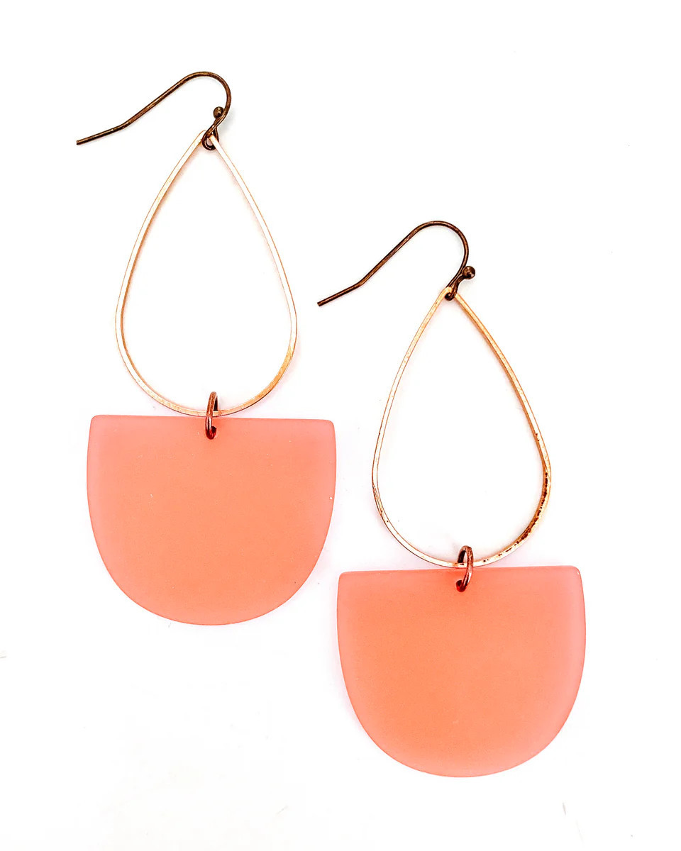 Emmy Acrylic Drop Statement Earrings - Beljoy Jewlery | BÉLJOY