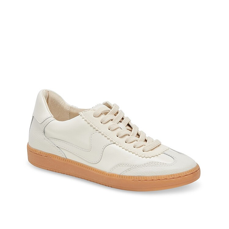 Dolce Vita Notice Court Sneaker | Women's | White | Size 9 | Sneakers | DSW