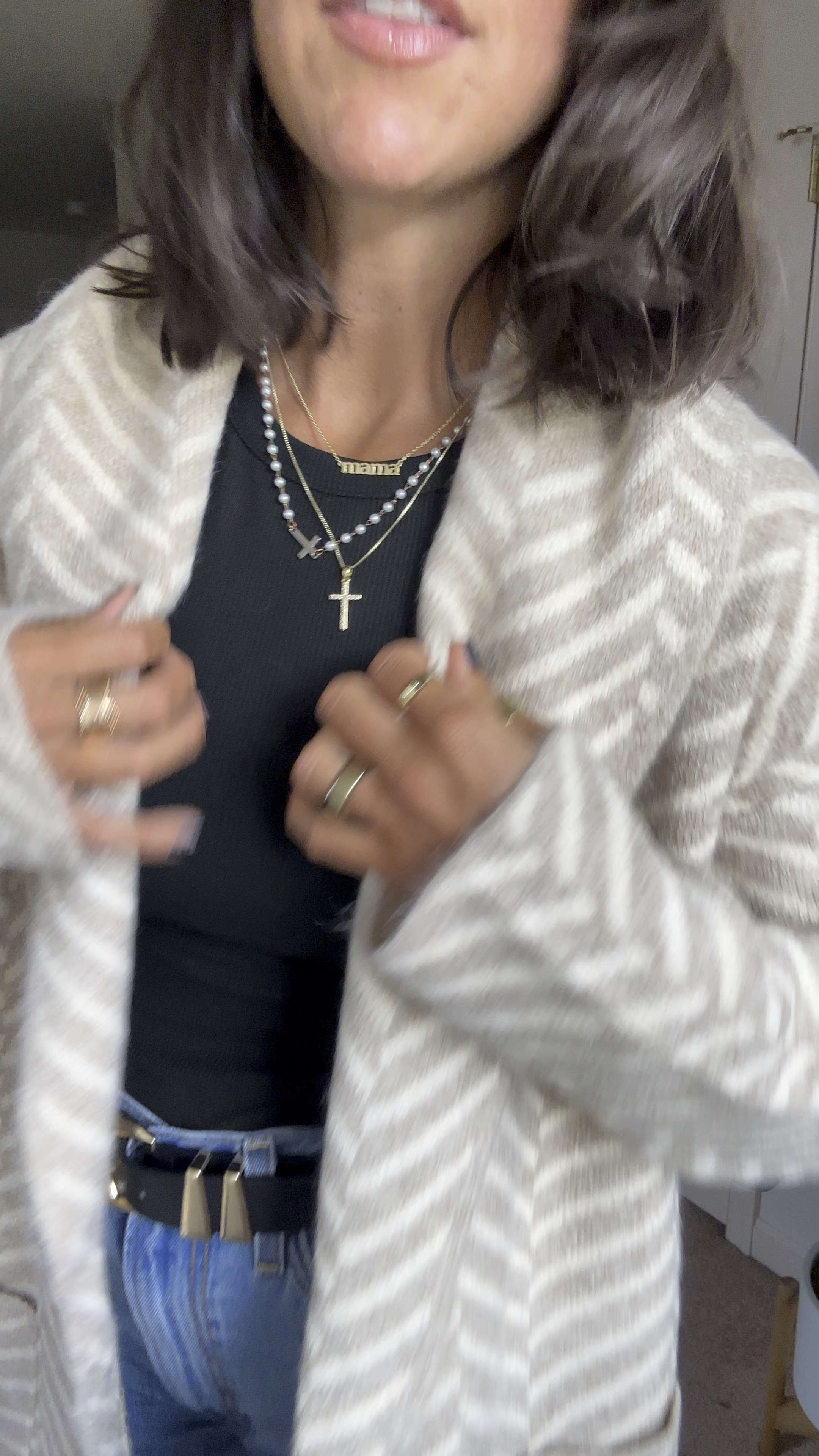 Target cardigan is 30% off! I’m in size small 

#LTKWatchNow #LTKHoliday #LTKFindsUnder100