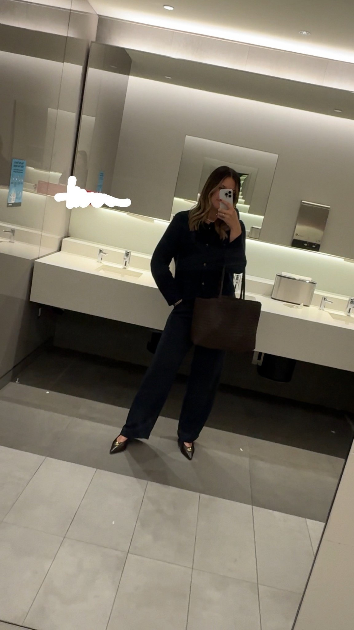 Work ootd💃🏻

#LTKmomlife #LTKgrwm #LTKootd