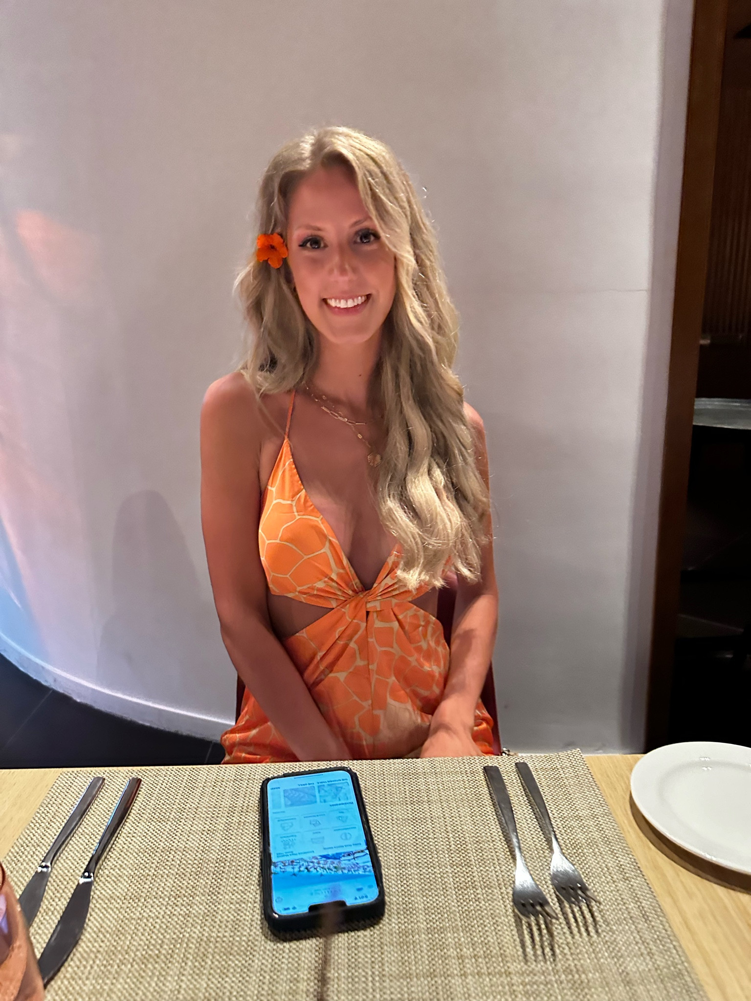 Tropical Creamsicle Vibes 🍊🌴 

#LTKStyleTip #LTKSeasonal #LTKTravel