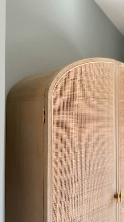 My arched cabinet is on major sale!

Storage cabinet, living room storage, blanket storage, hutch, neutral home decor, Black Friday furniture sales

#LTKCyberWeek #LTKHome #LTKSaleAlert