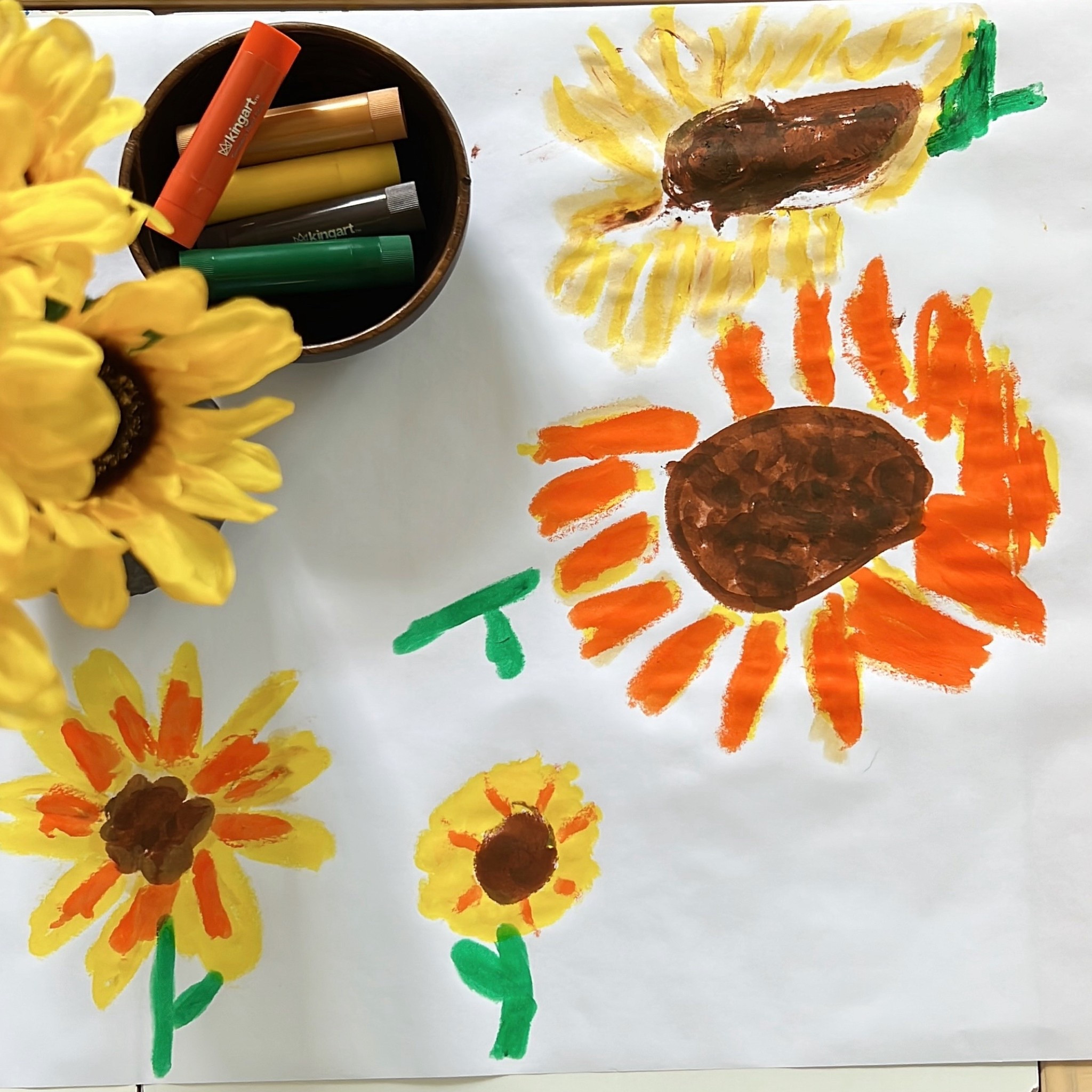 Paint sticks 🌻🖍️

#LTKFamily #LTKSeasonal #LTKKids