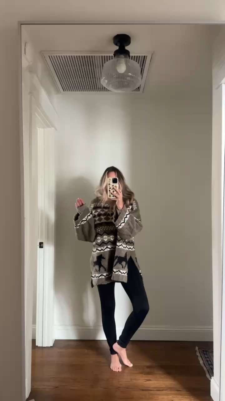 This is the only pair of leggings that you need! I wear for workouts and everyday outfits. Layer with boots for a cute winter outfit! 

 #LTKSeasonal #LTKActive