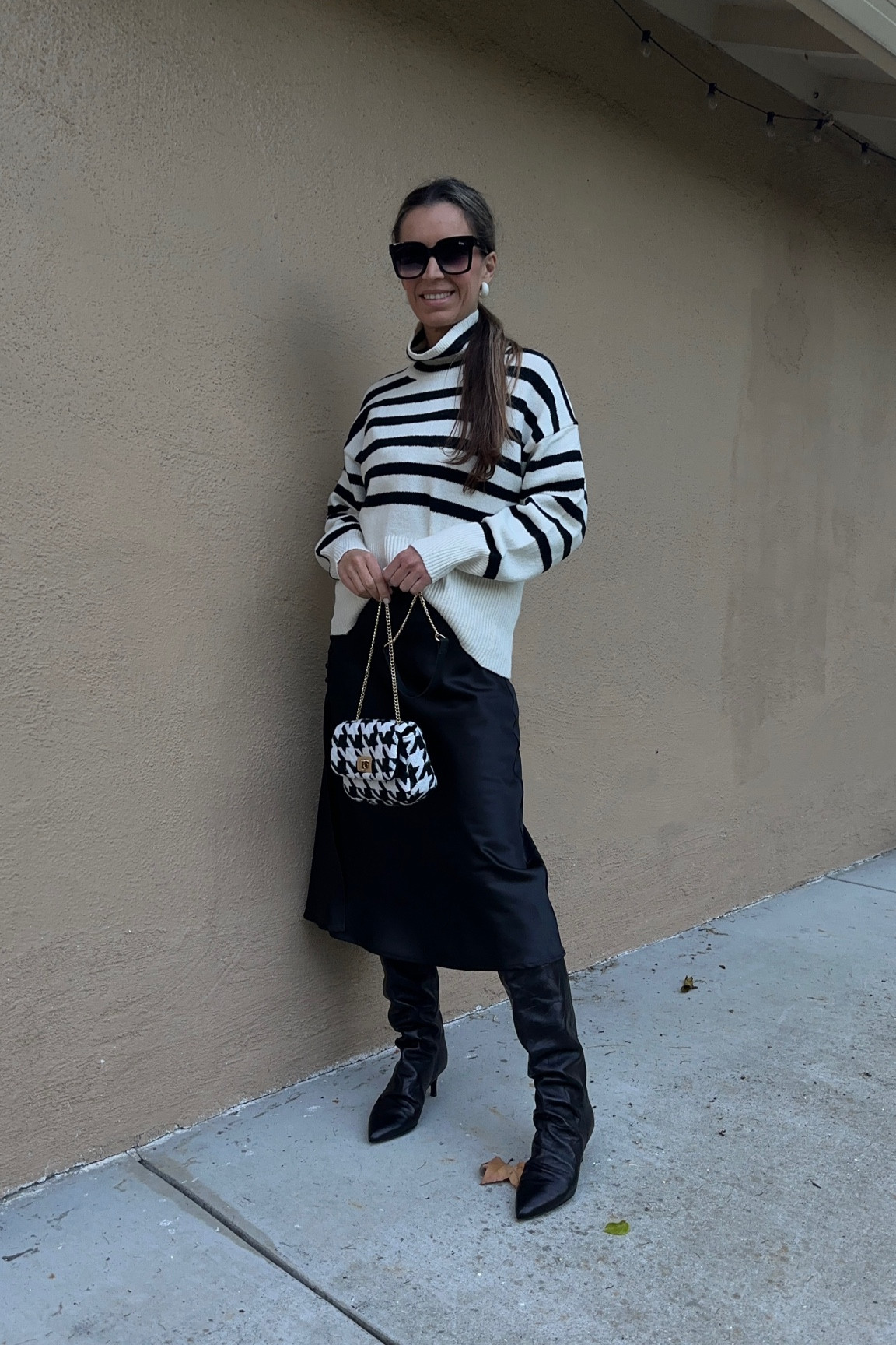 Striped turtleneck is true to size / wearing sz small

Houndstooth nag is crossbody and perfect to wear over holidays! Gors great with red, green or yellow!

  


Fall fashion fall outfits fall outfit fashion over 40 fashion over 50 minimalistic style mom fashion winter sweater warm sweater warm turtleneck

#LTKGiftGuide #LTKHoliday #LTKSeasonal