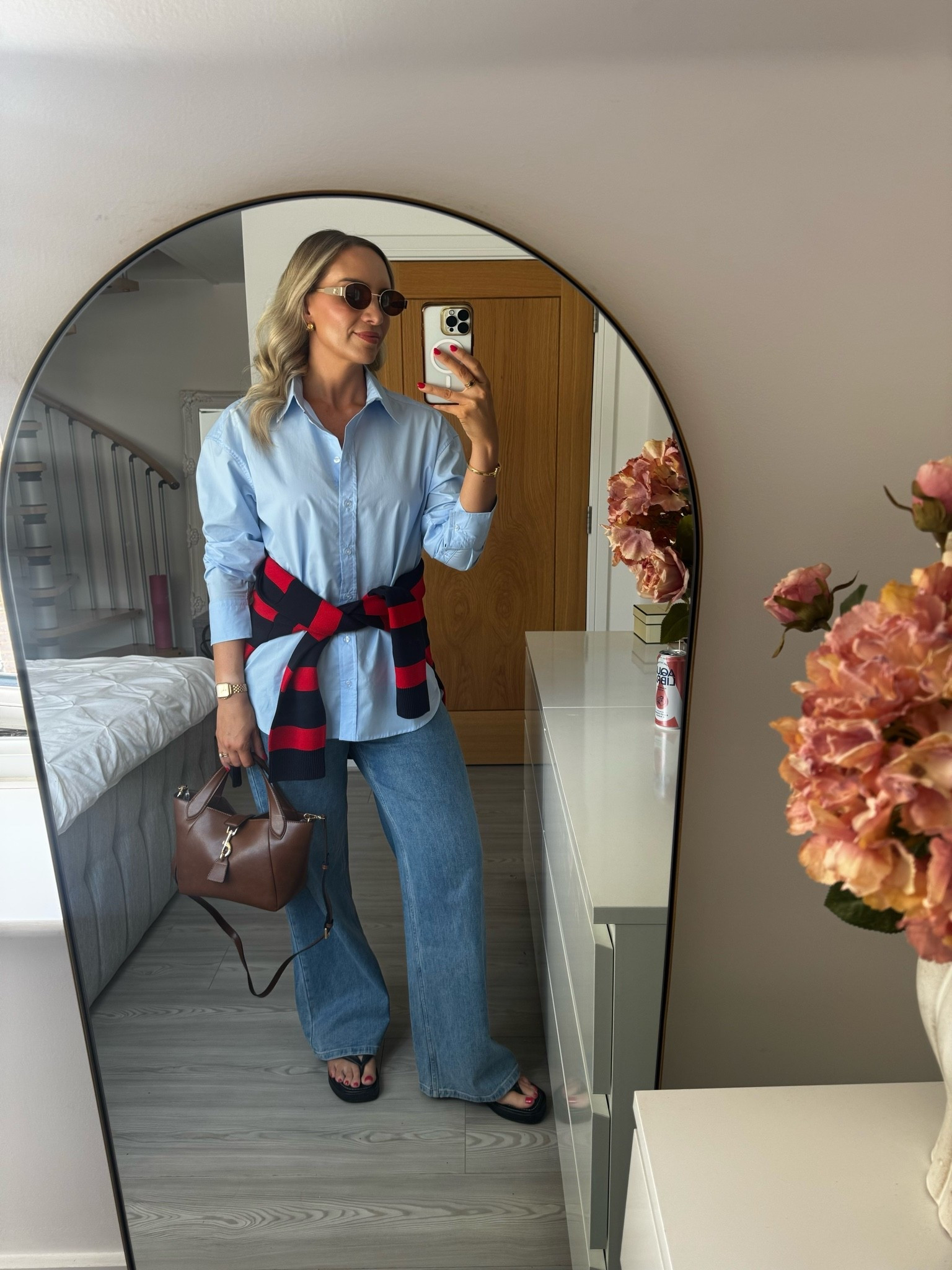 Late summer/early autumn outfit idea, creating shape with an oversized shirt 🫶🏼

I’m wearing a small in the shirt and jumper

#LTKautumn #LTKstyletip #LTKbag