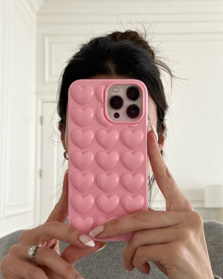 Obsessed with my new phone case 😍 just in time for Valentine’s Day! It’s under $10 🙌🏼

Valentine’s Day; heart phone case; iPhone case; pink iPhone case; valentines phone case; Amazon find; valentines gift guide 

#LTKstyletip #LTKSeasonal #LTKGiftGuide