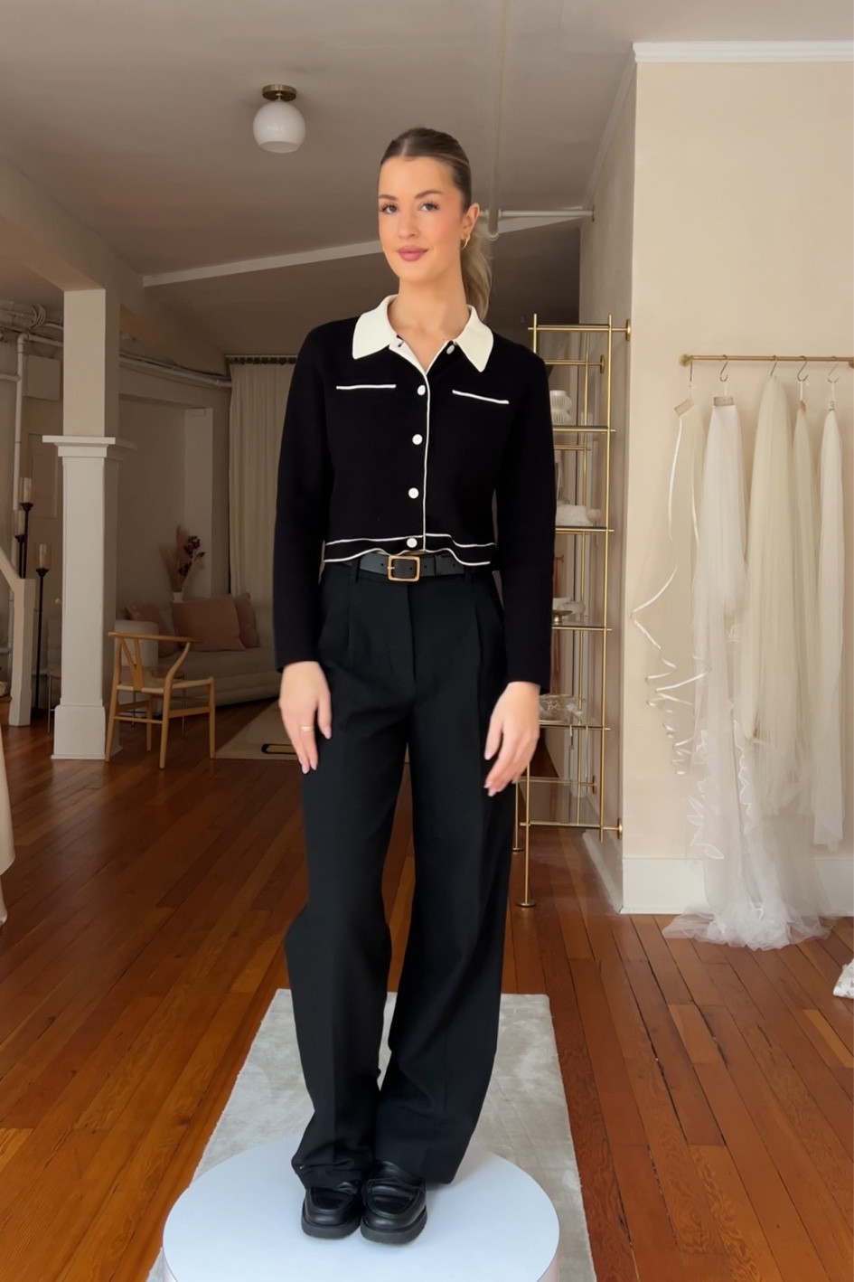 🖤

Office look, monochromatic, minimalist style, old money aesthetic

#LTKGiftGuide #LTKSeasonal #LTKHoliday