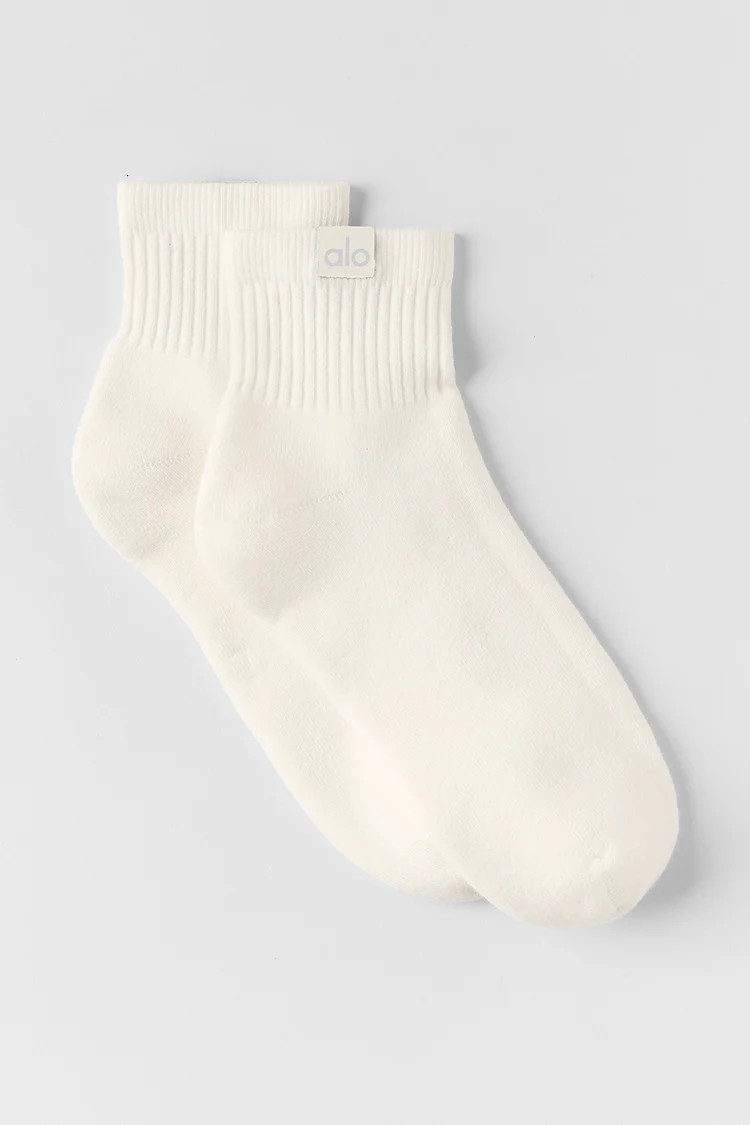 Quarter Crew Street Sock | Alo Yoga (US)
