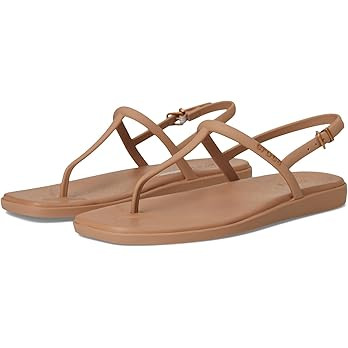 Crocs Women's Miami Thong Sandal Flat | Amazon (US)