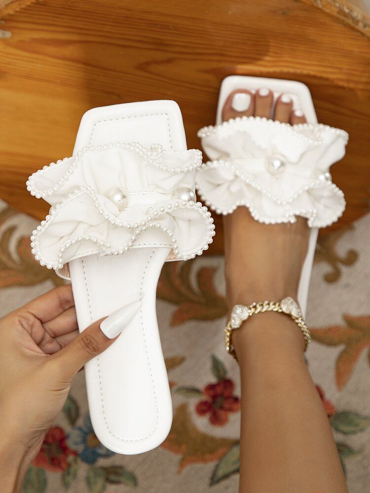 Women Ruffle & Faux Pearls Decor Slide Sandals, Fashion Summer Flat Sandals | SHEIN