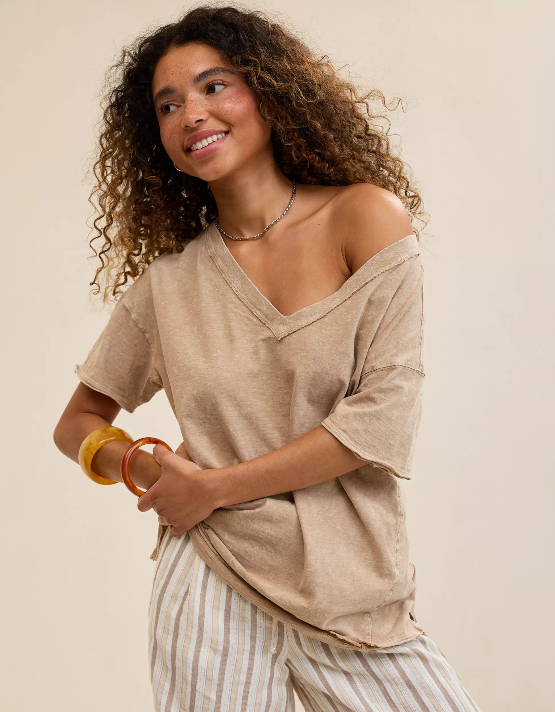 Aerie Oversized V-Neck Boyfriend T-Shirt | American Eagle Outfitters (US & CA)