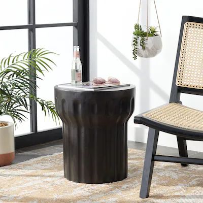 Outdoor Side Tables - Overstock | Bed Bath & Beyond