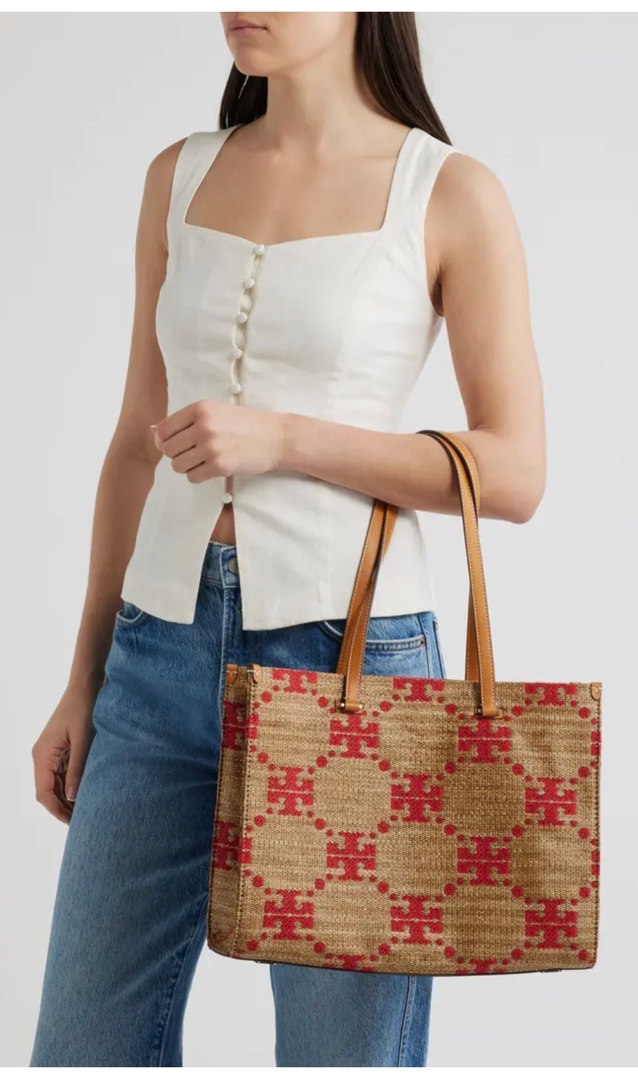 T ory Burch T Monogram Woven Tote

Signature stacked-T monogramming simulates a checkered effect across this resort-ready tote made from woven faux straw.

#LTKWorkwear #LTKTravel #LTKSeasonal