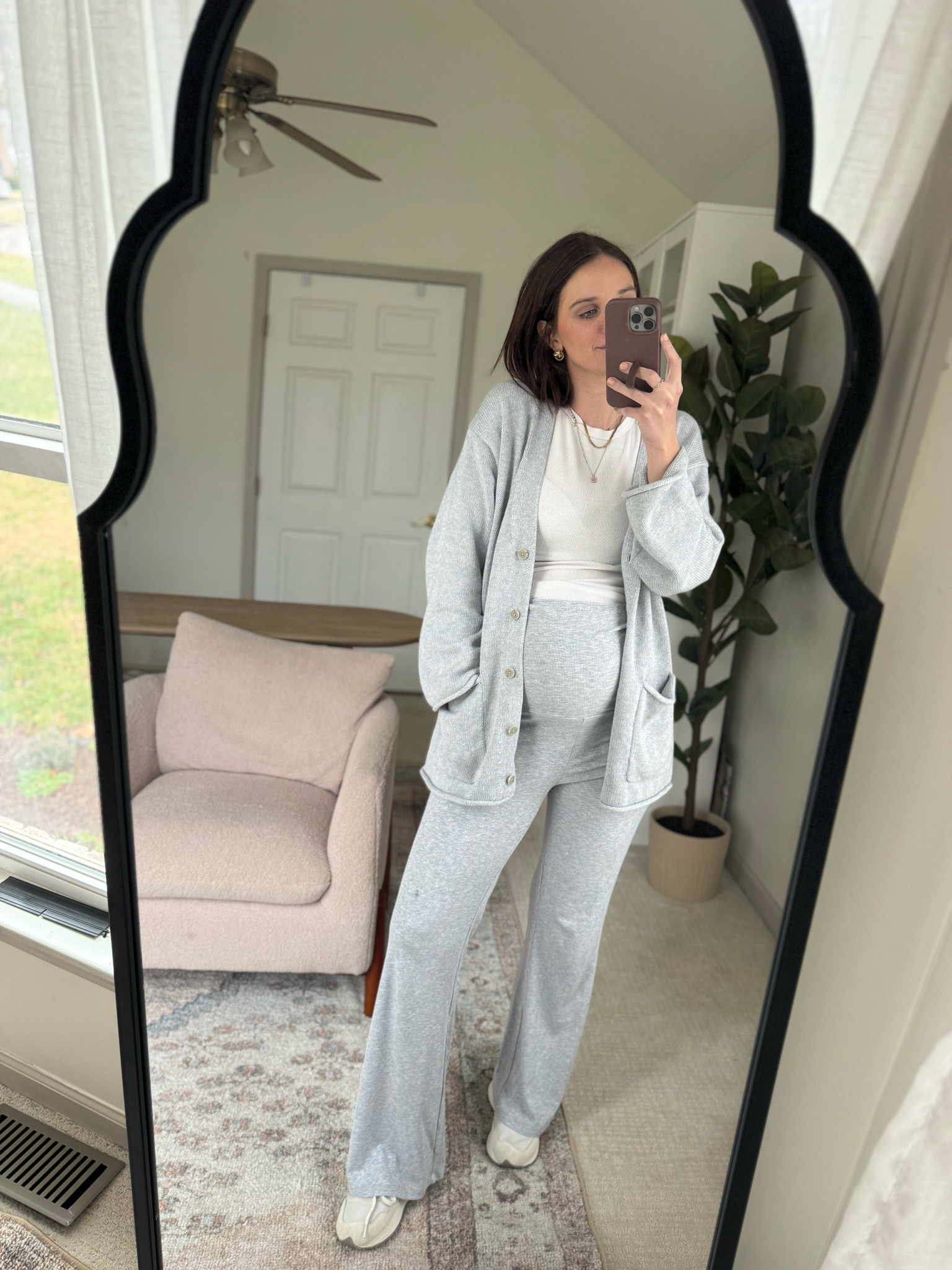 Cardigan : wearing s
White tank
Foldover pants 

Postpartum outfit // postpartum friendly // bump friendly // aritzia #LTKMostLoved

#LTKSeasonal #LTKBump