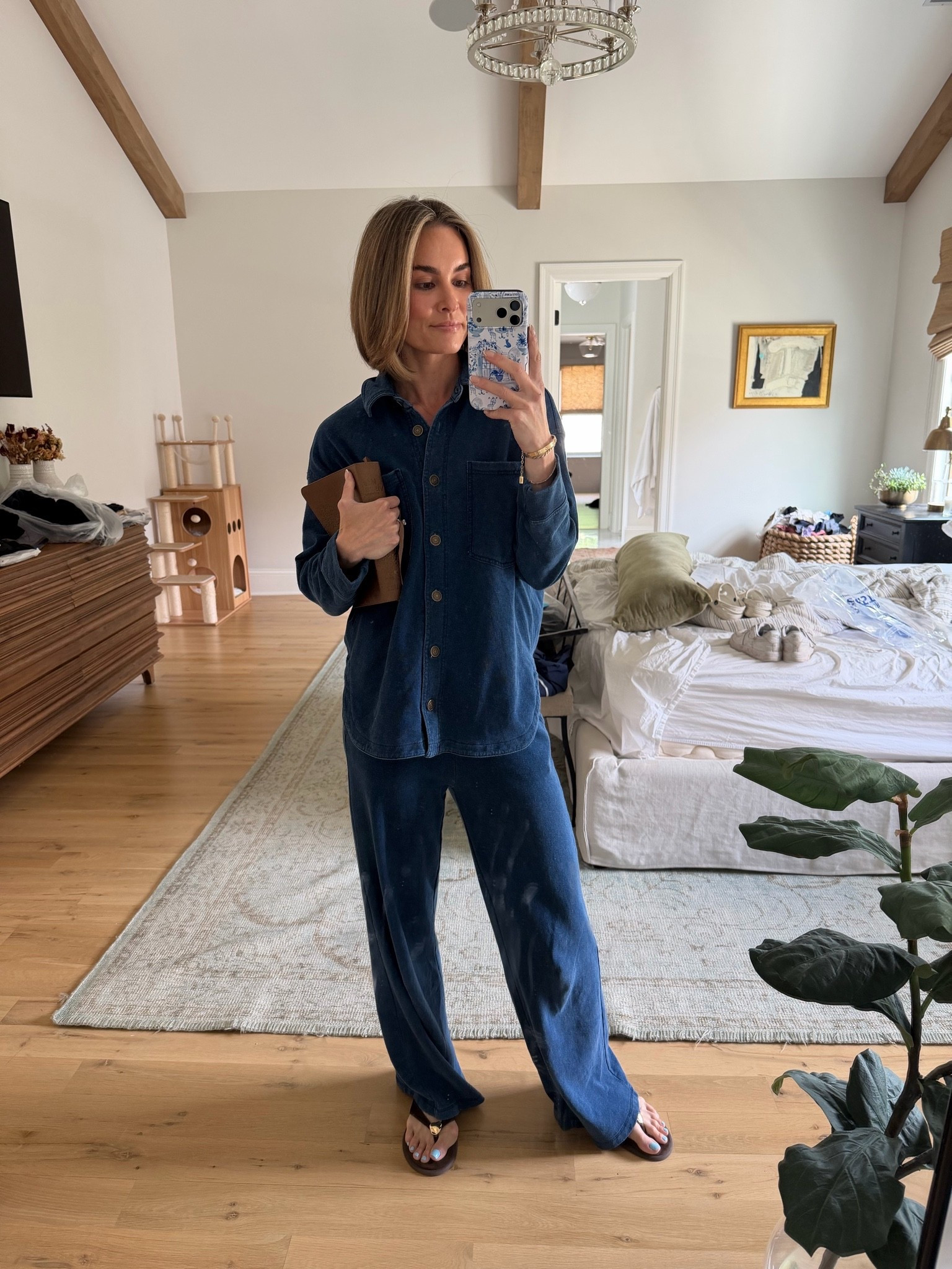 (Overnight) travel fit ✈️

#LTKootd #LTKTravel #LTKmomlife