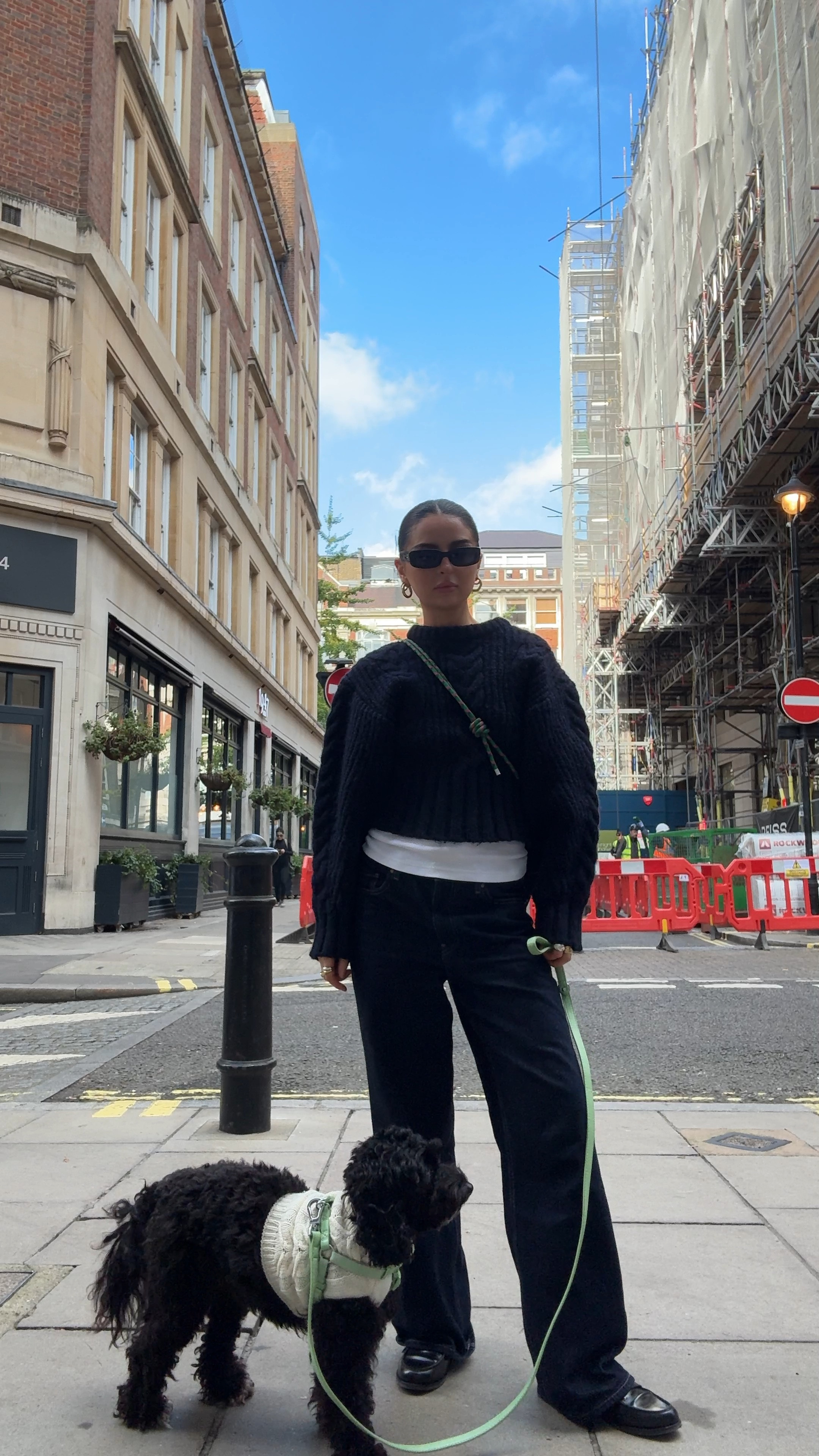 Navy knit jumper 



#LTKstyletip #LTKautumn #LTKeurope