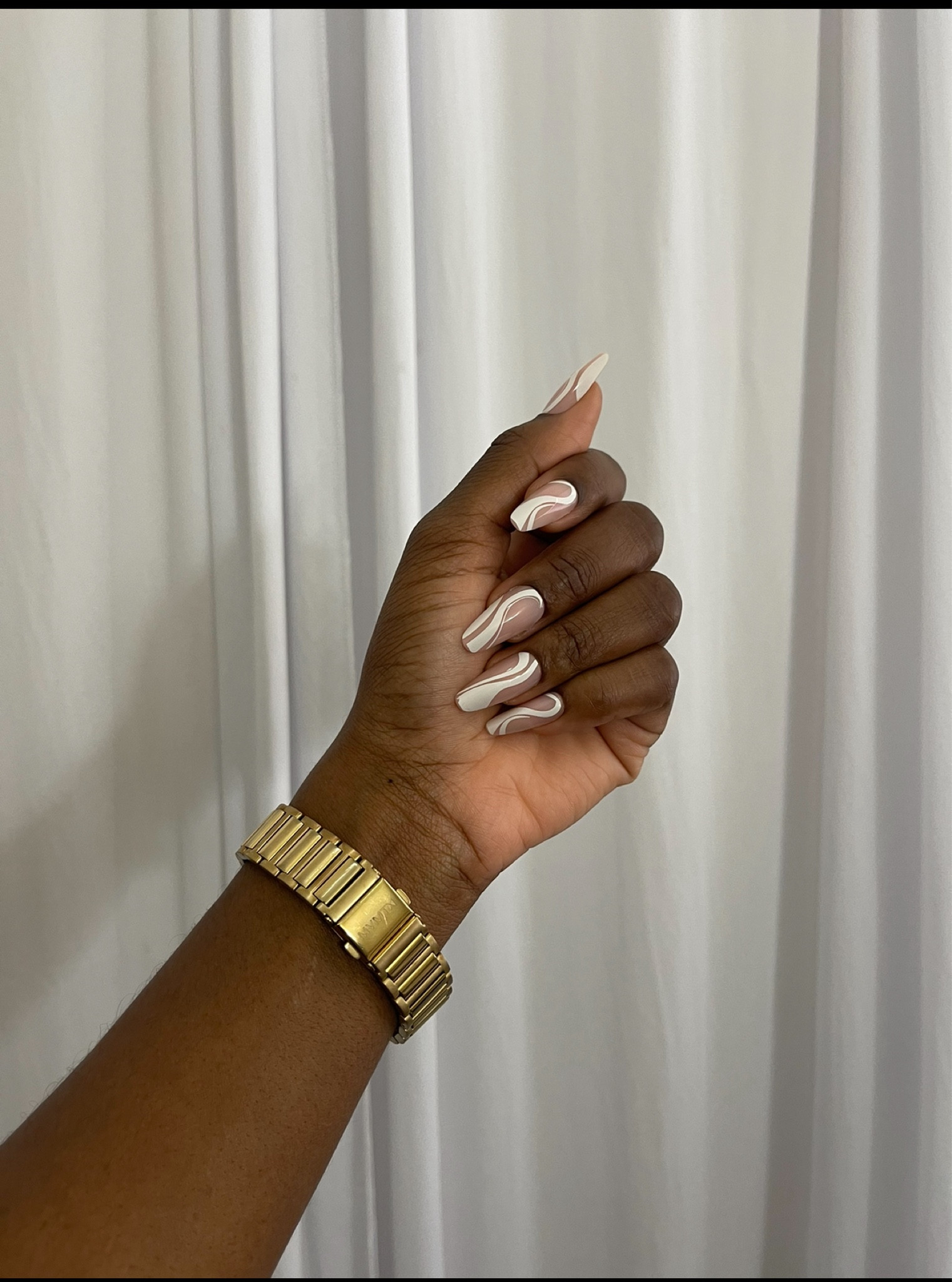 Salon Perfect Swirl square mid length press- on nails

#LTKBeauty