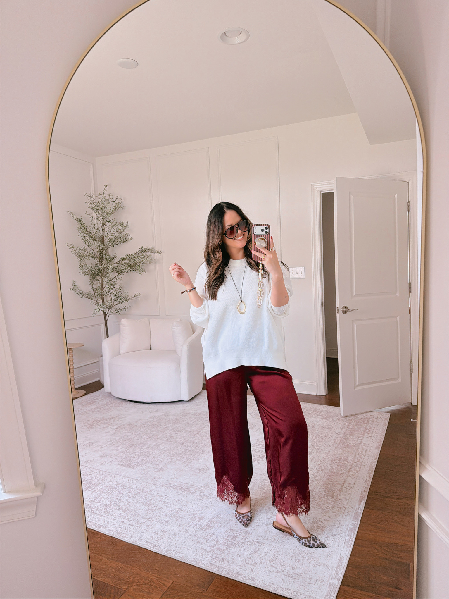 wearing an XL in both pieces 

 #LTKSeasonal #LTKMidsize