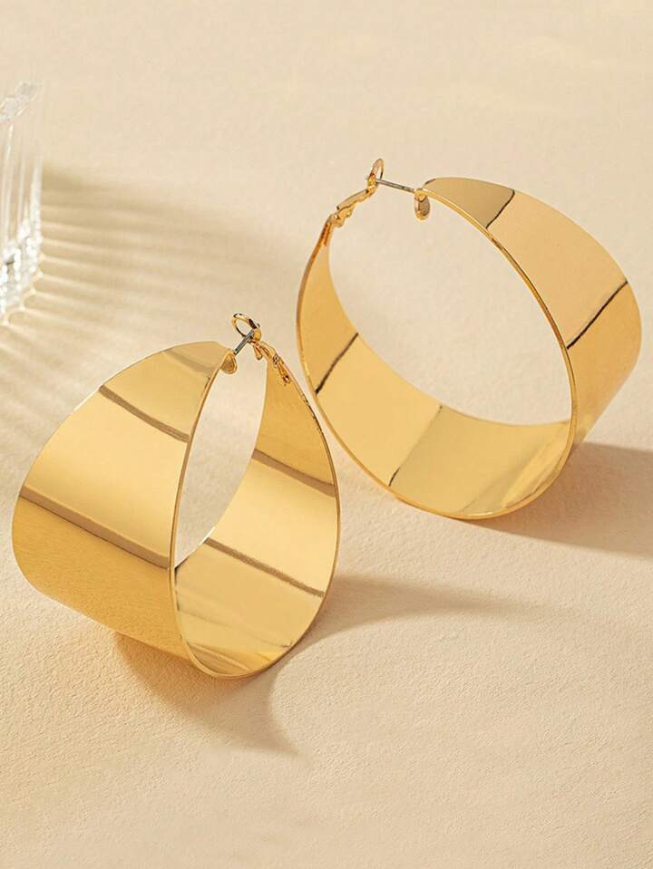 1pair Fashionable Exaggerated Shiny C Shape Large Hoop Earrings | SHEIN
