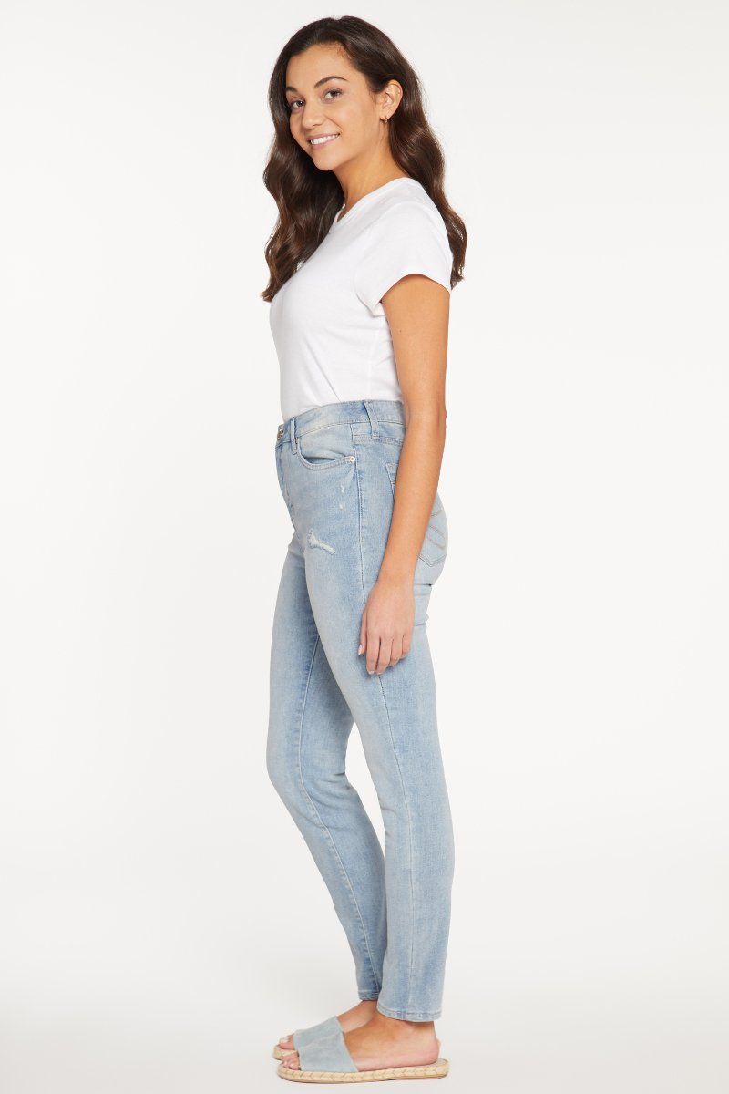 Ultra High Rise Skinny Jeans | Seven7 Jeans