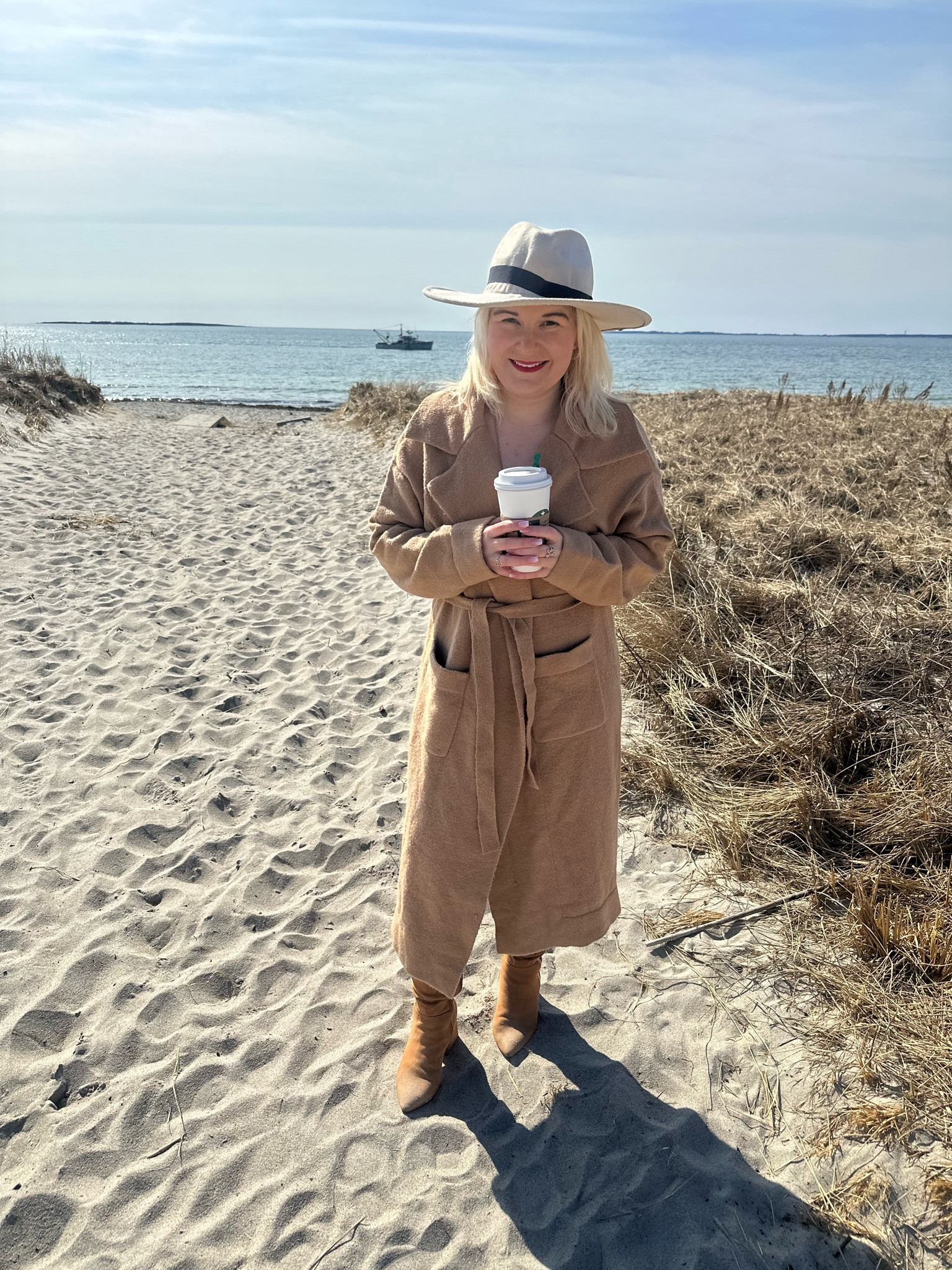 This coatigan is so cozy!

#LTKSeasonal #LTKstyletip #LTKworkwear