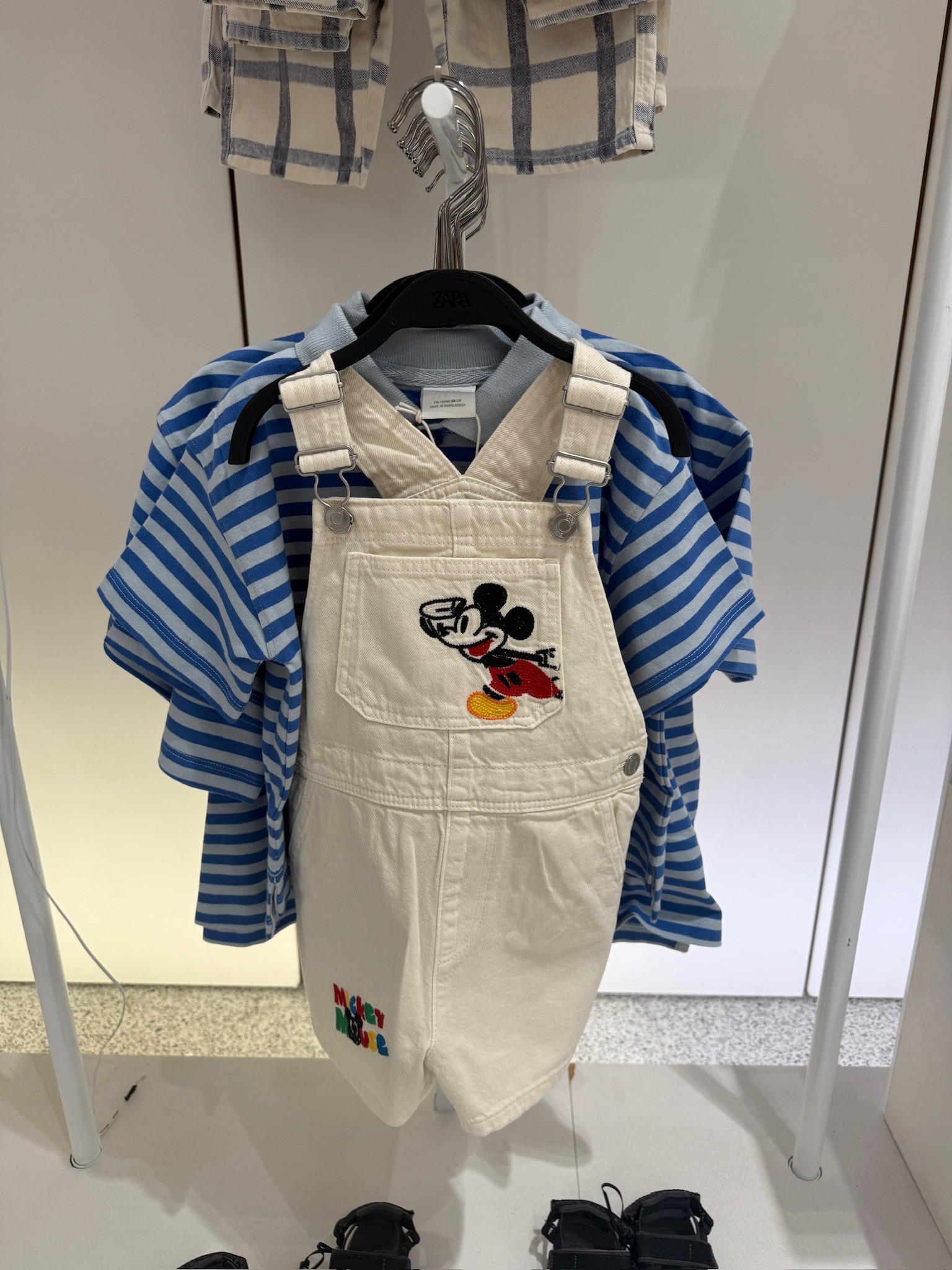 Mickey overalls!!

disney, mickey mouse, zara, zara kids, zara summer outfits, kids summer outfits, zara kids toddlers, toddler boy outfits, boy mom, grace white

#LTKSeasonal #LTKBaby #LTKKids