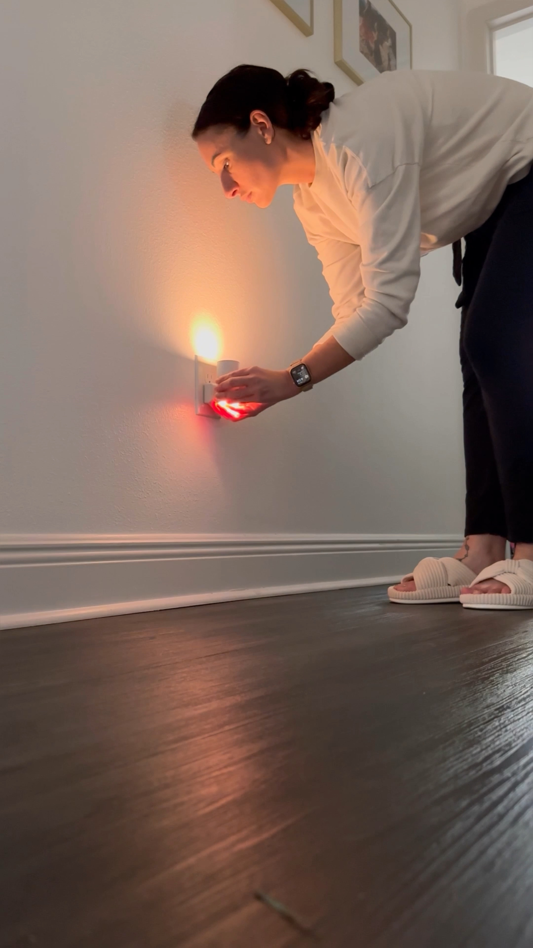 ✨ON SALE on Amazon✨

your hallways will get an instant upgrade with these super sleek lights that are dimmable and have a light sensor so that automatically turn on when it gets dark 👏🏼

#amazonfinds #amazonhomefavorites #amazonmademebuyit #viralproducts #amazonproducts 

#LTKsalealert #LTKhome #LTKfindsunder50