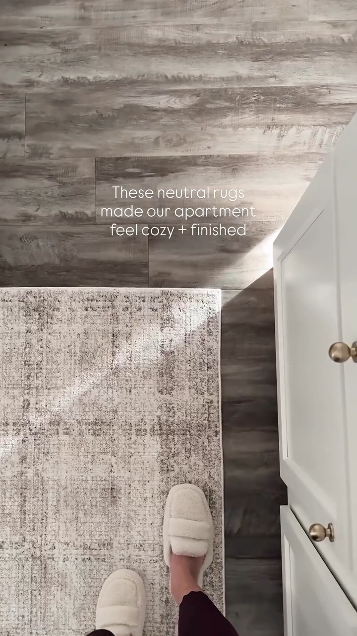 My favorite wool and jute rugs that ground a space + make it feel complete