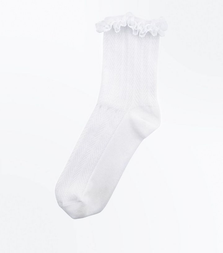 White Cable Frill Trim Socks
						
						Add to Saved Items
						Remove from Saved Items | New Look (UK)