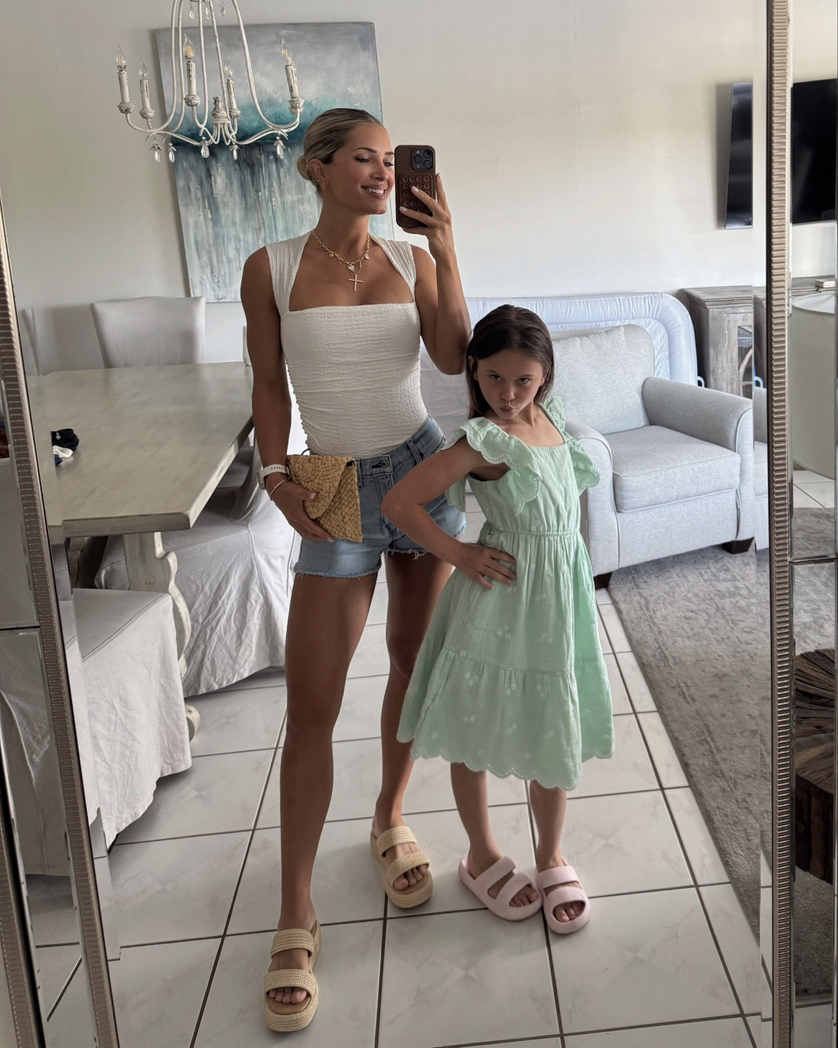 🐚🐚🐚

Size xs in top and bottom!