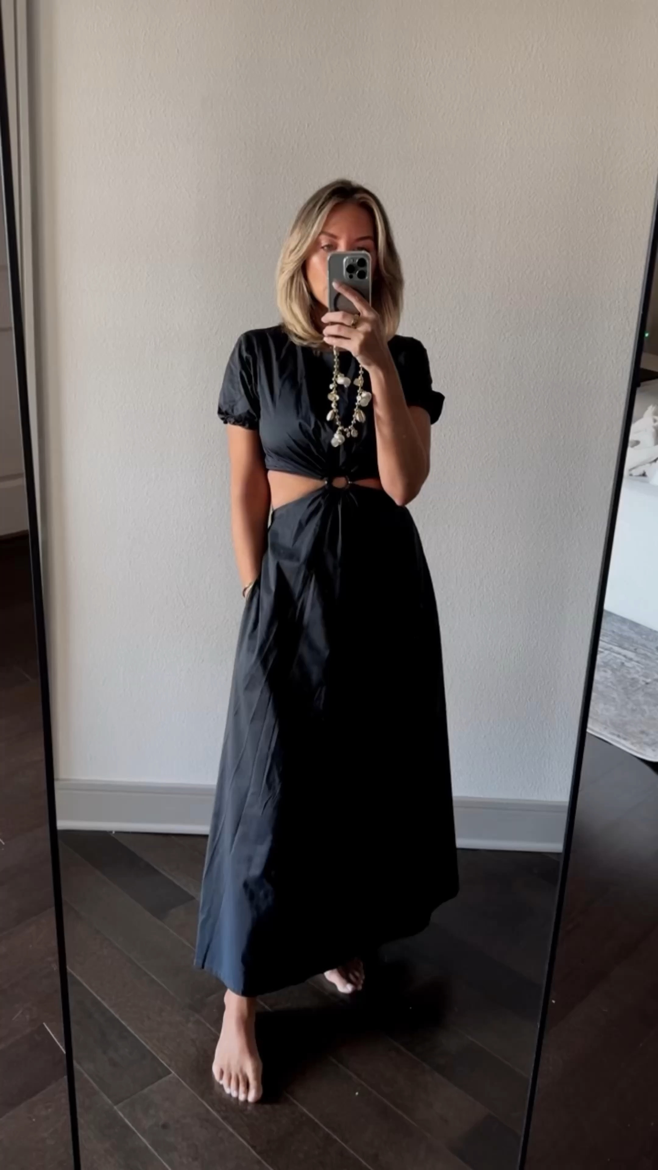 @Saks Designer Sale is happening now // My dress is included. Wearing a Small 
#Saks #SaksPartner 