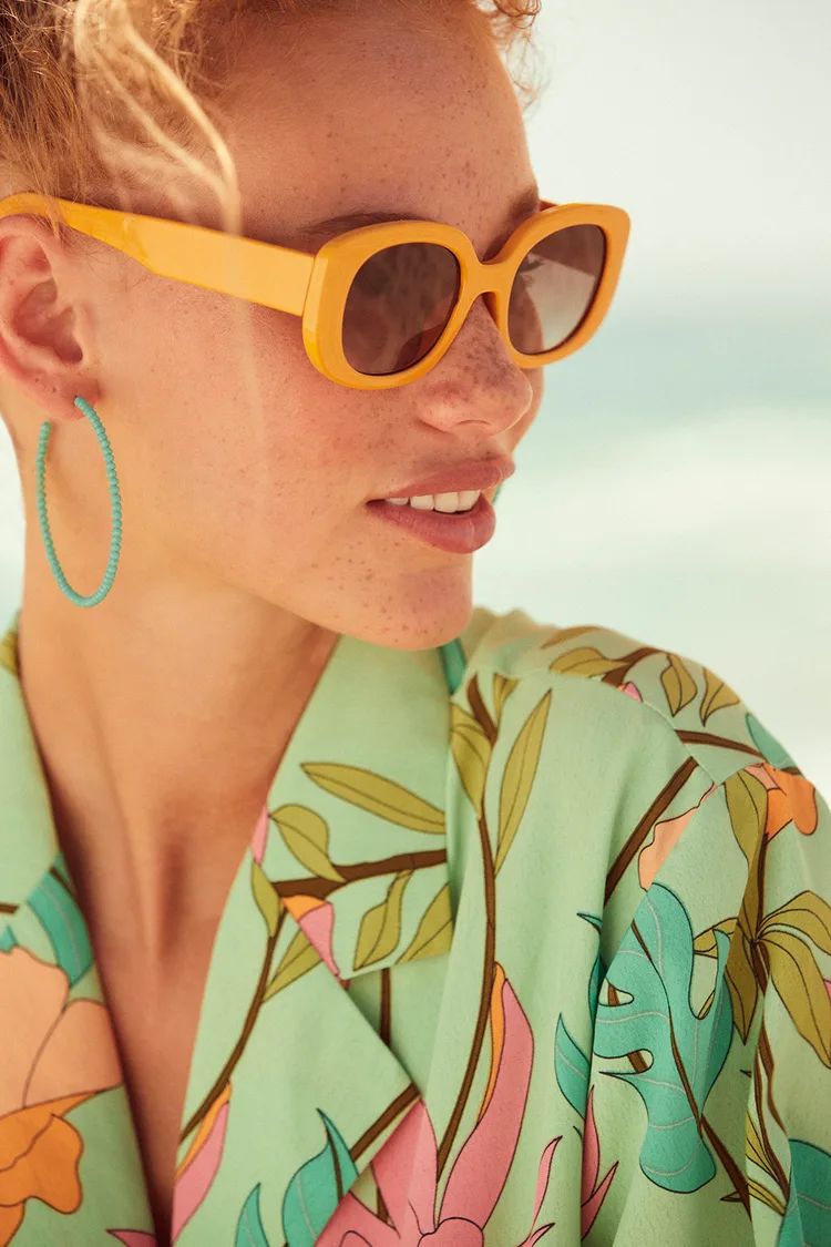 Mulholland Orange Oval Sunglasses | Lulus (US)
