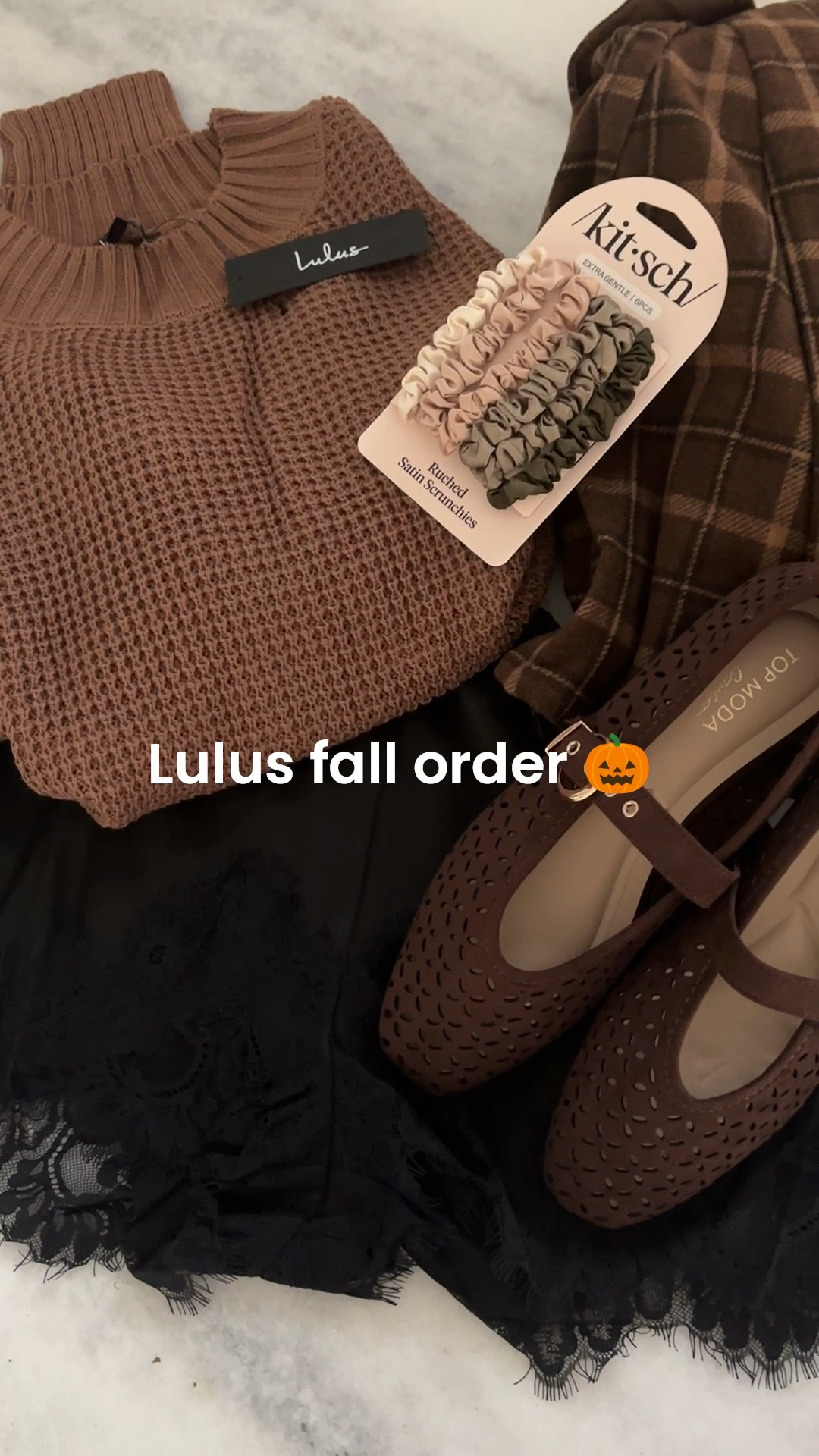 Lulus has some adorable pieces perfect for transitioning to fall.

#LTKdayinmylife #LTKmomlife #LTKselfcare