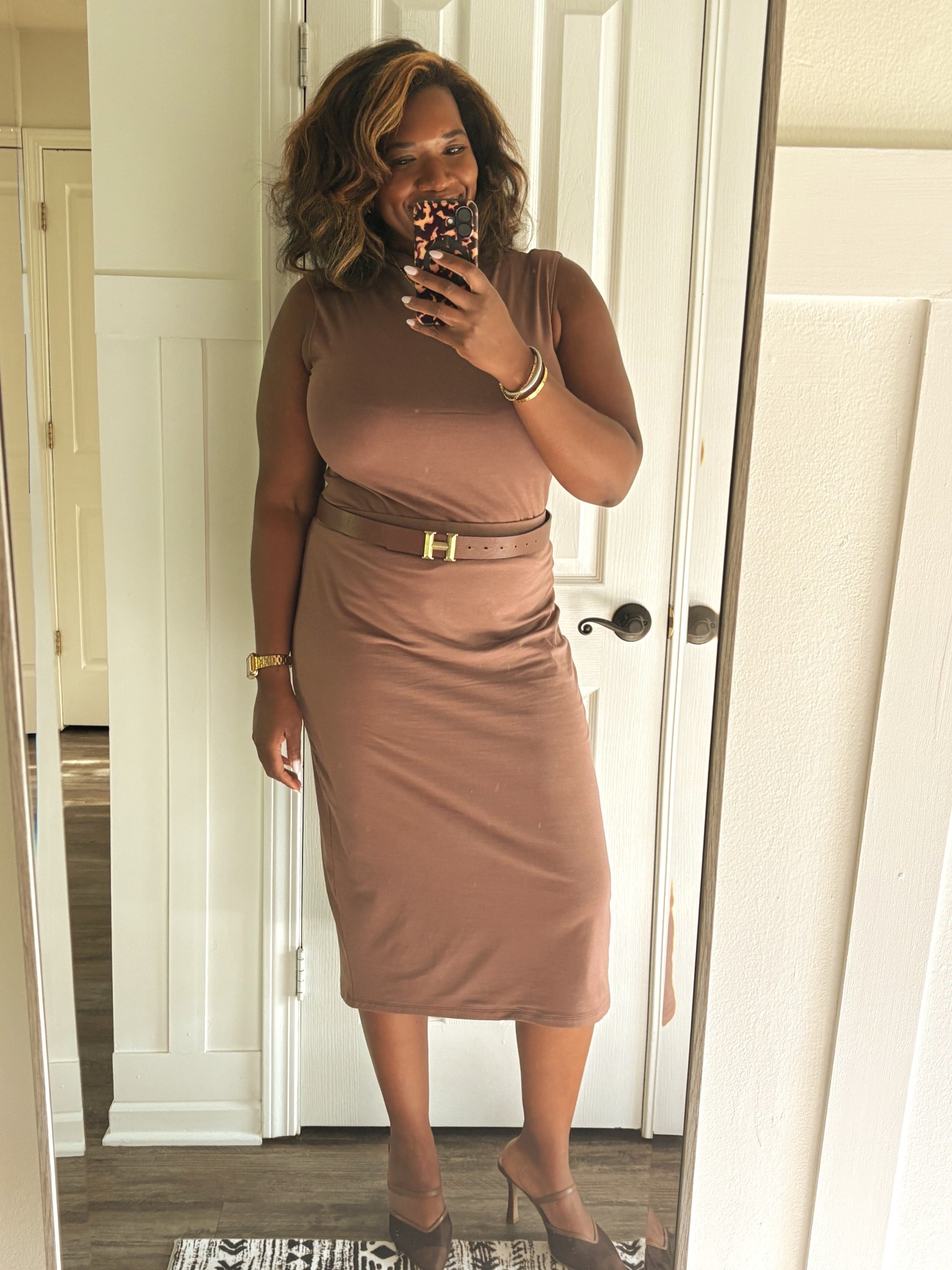 Brown cropped tank and skirt set from Target. Great work or play outfit.


#LTKMidsize #LTKStyleTip #LTKFindsUnder100