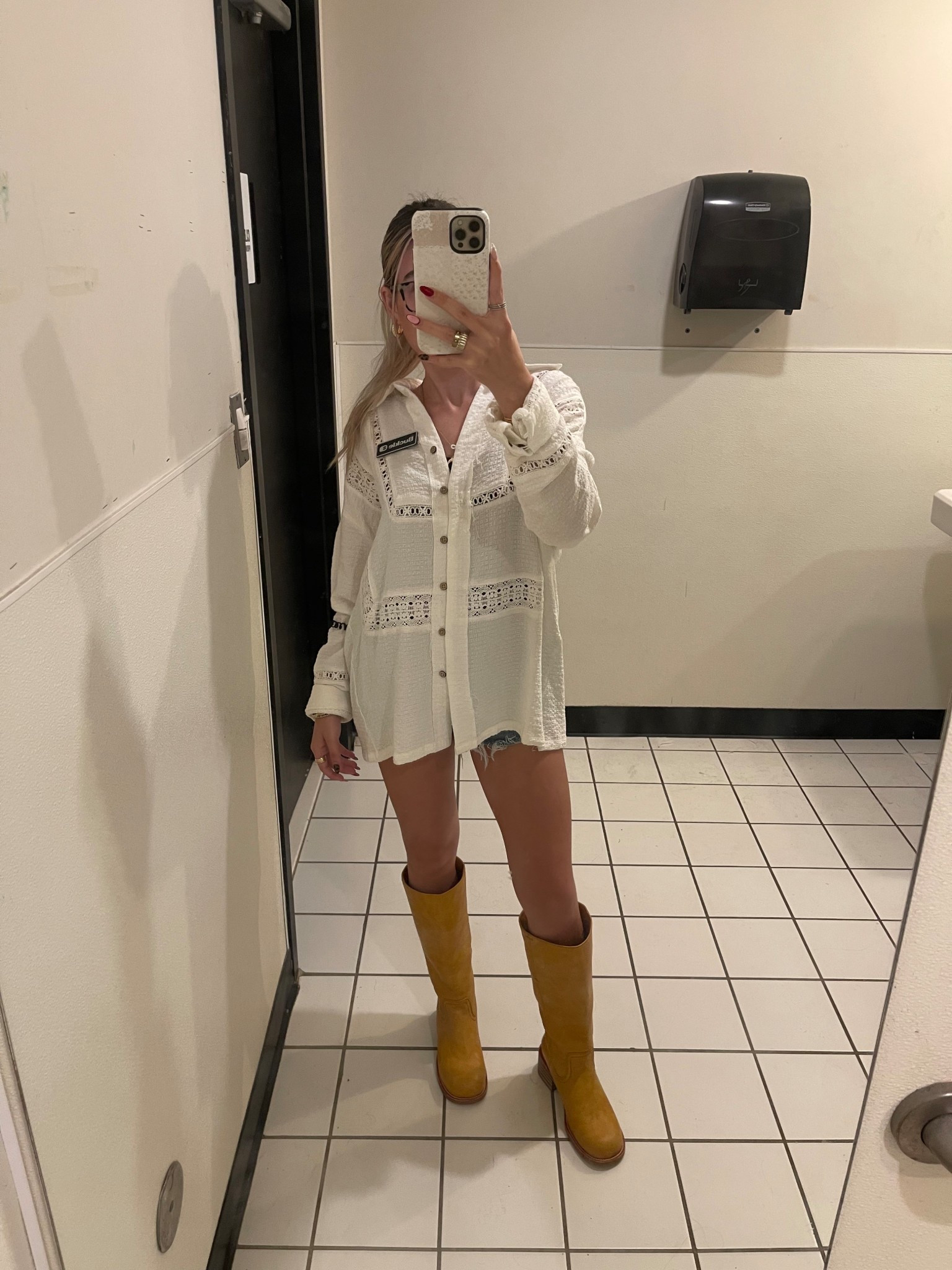 Loveee this fit!!

#LTKGiftGuide #LTKootd #LTKHoliday