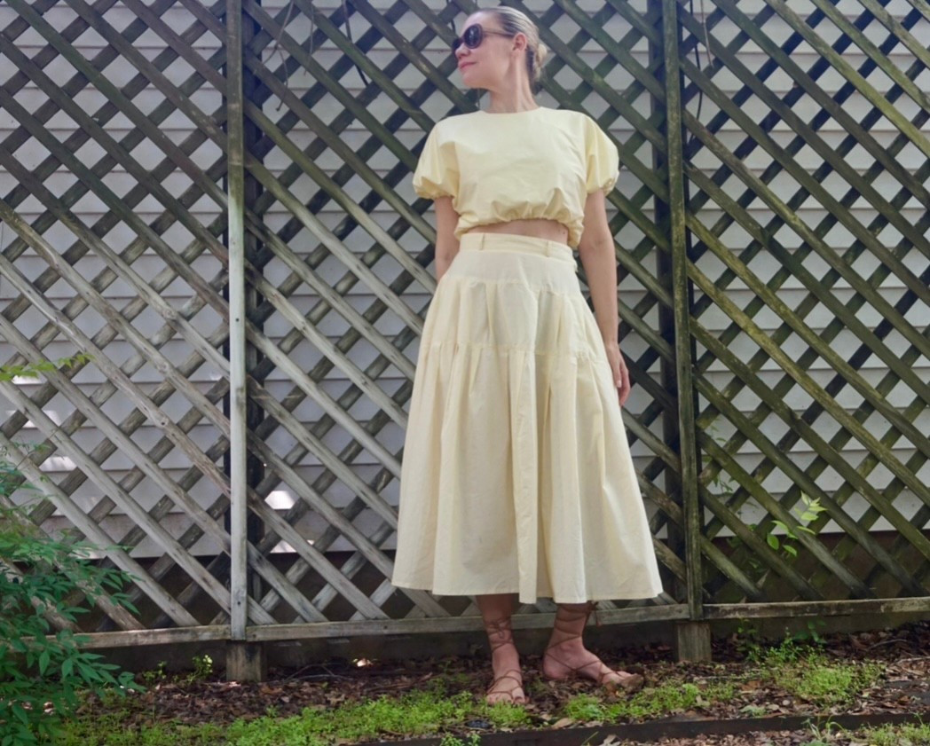 Better in yellow? When it’s chic and on trend- yes! This set is vintage but I’ve rounded up my current faves! #investmentpiece 

#LTKSeasonal #LTKStyleTip