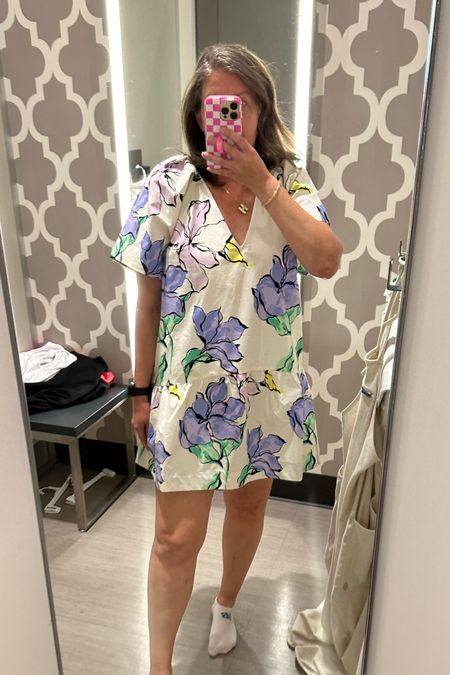 This dress is gorgeous, I love how feminine and soft I feel when wearing it. There’s just something about a pretty dress...

#LTKparties #LTKstyletip #LTKfindsunder50