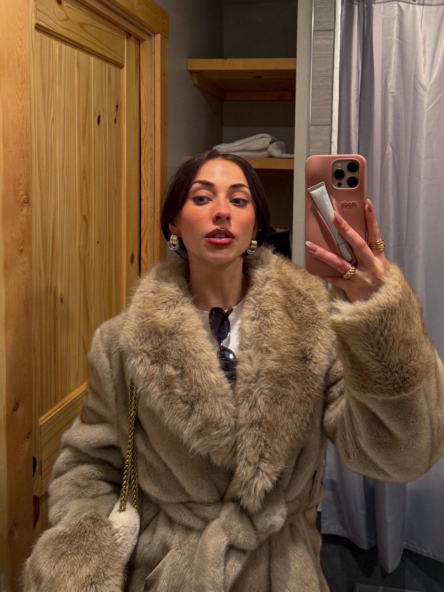 Faux fur coat

#LTKFindsUnder100 #LTKSpringSale #LTKU