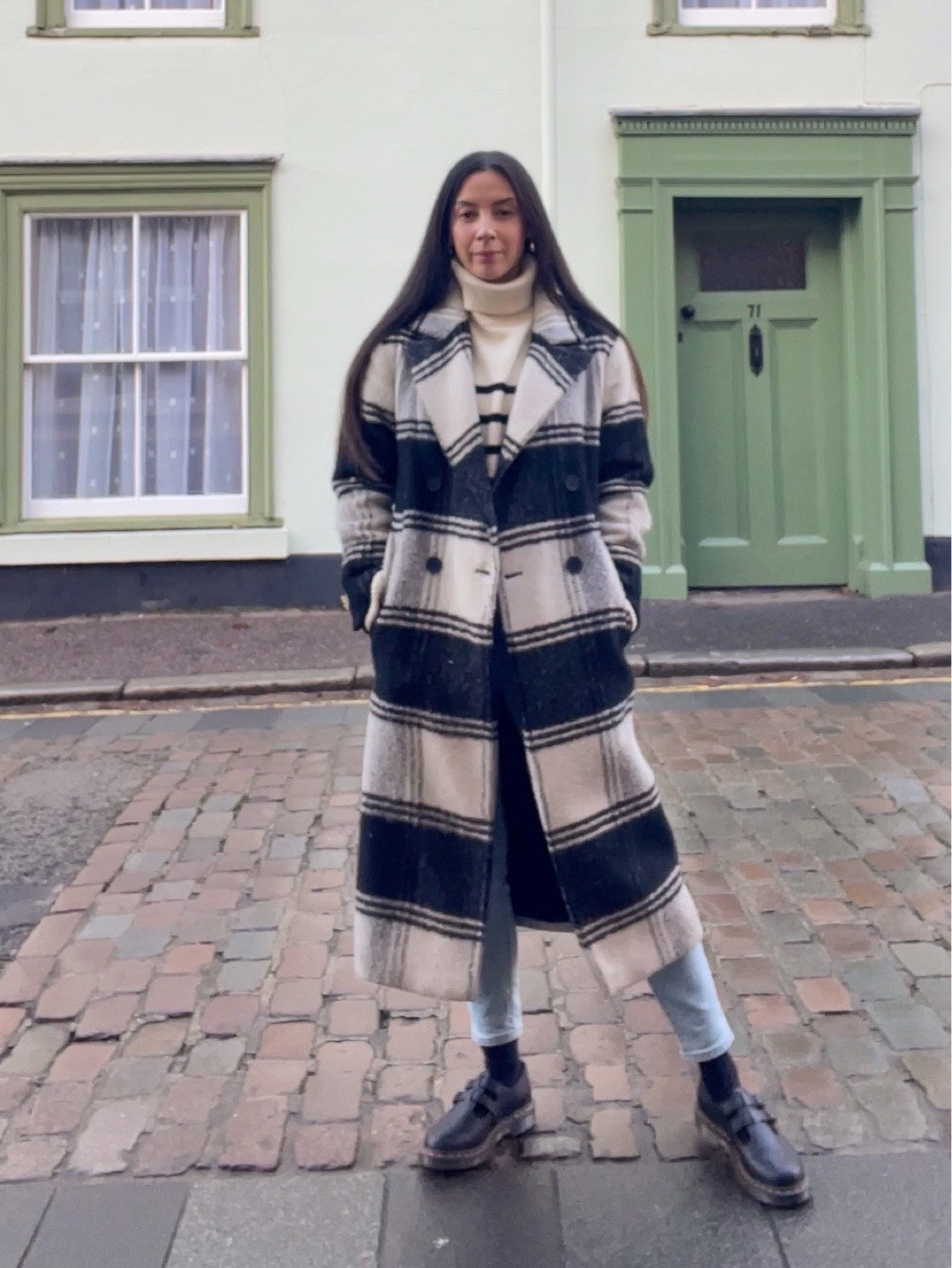 Causal Christmas shopping outfit 

#LTKshoecrush #LTKHoliday