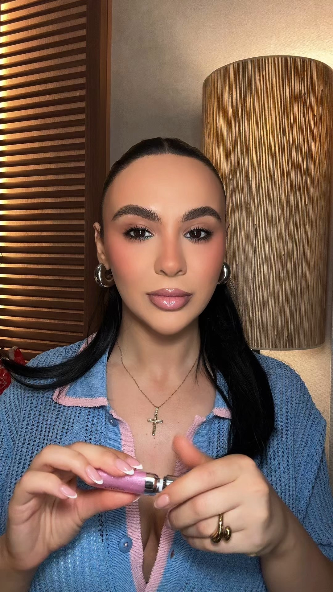 Pink shimmer gloss topper 

#LTKBeauty